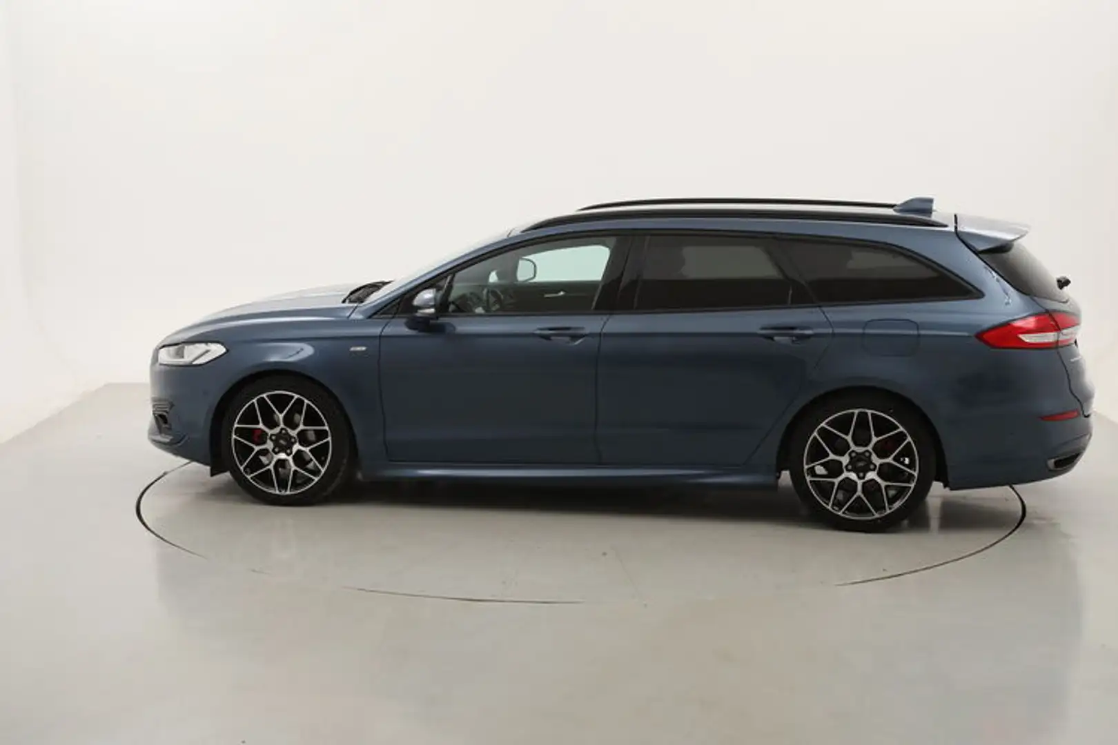 Ford Mondeo SW Hybrid ST-Line Business 2.0 Full Hybrid 187CV Niebieski - 2
