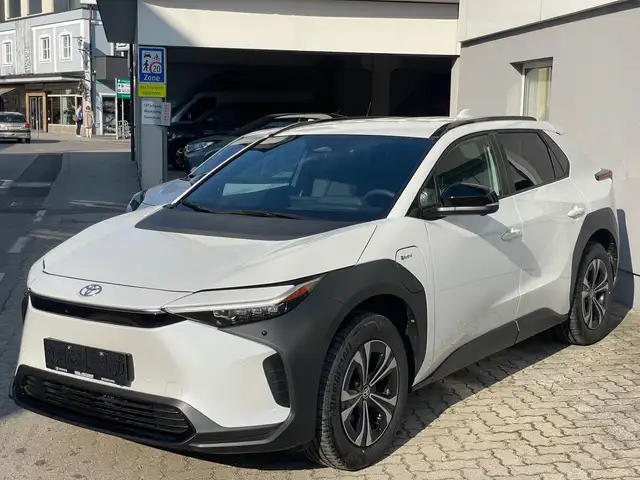Toyota bZ4X BZ4X Elektro 71,4kWh Aut.