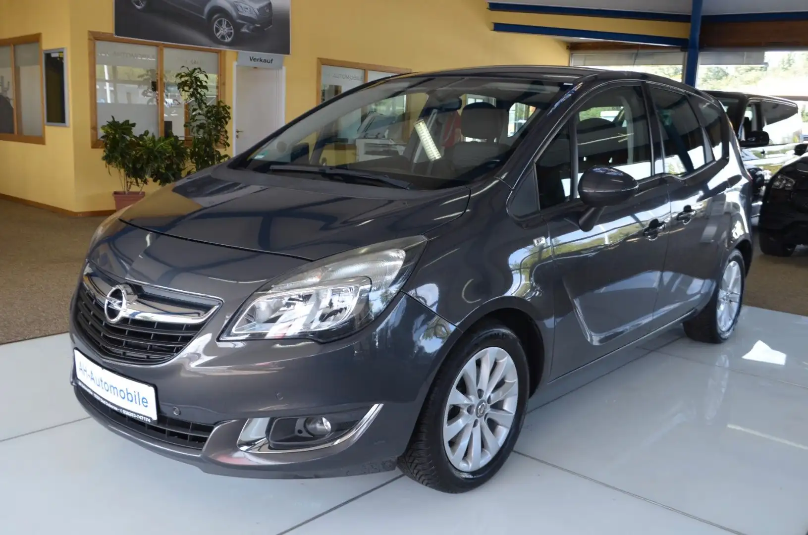 Opel Meriva B Style KLIMAAUTO./ TEMPOMAT / PDC Grau - 1