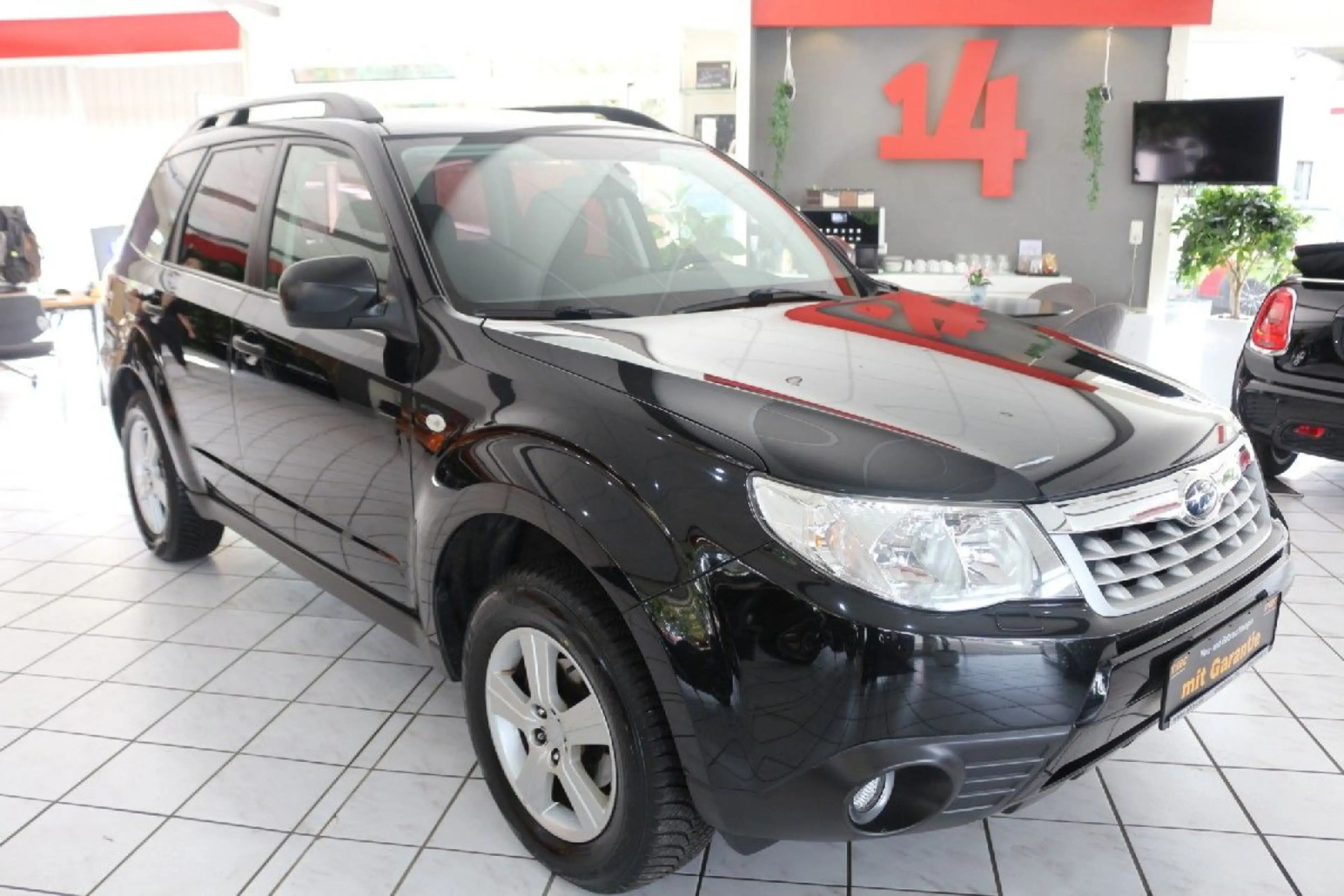 Subaru Forester - Automatik-Panorama-Kamera-Xenon-1Hd. — photo 4