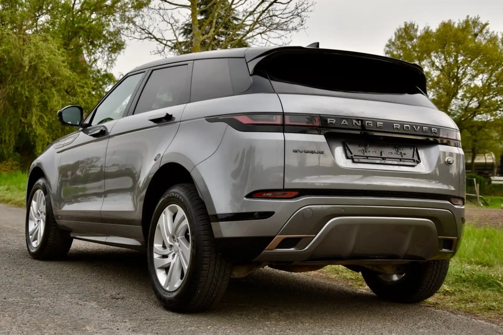 Land Rover Range Rover Evoque P160 **R-Dynamic** TOP CONDITION Grijs - 2