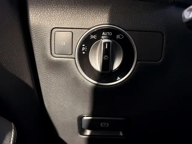 Mercedes-Benz B-Class view 20