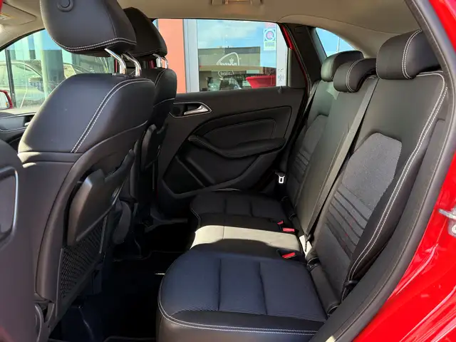 Mercedes-Benz B-Class view 5