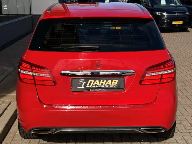 Mercedes-Benz B-Class view 11
