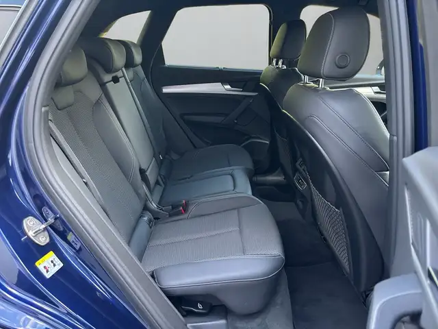 Audi Q5 view 13