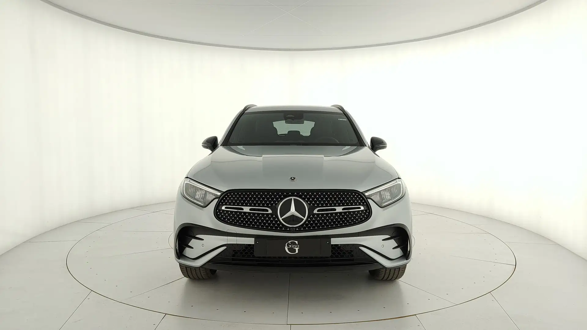 Mercedes-Benz GLC 220 d 4MATIC Argento - 2