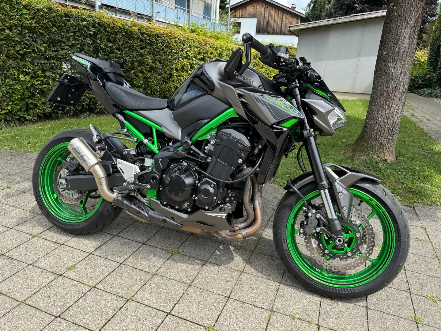Kawasaki Z 900 Grün - 1