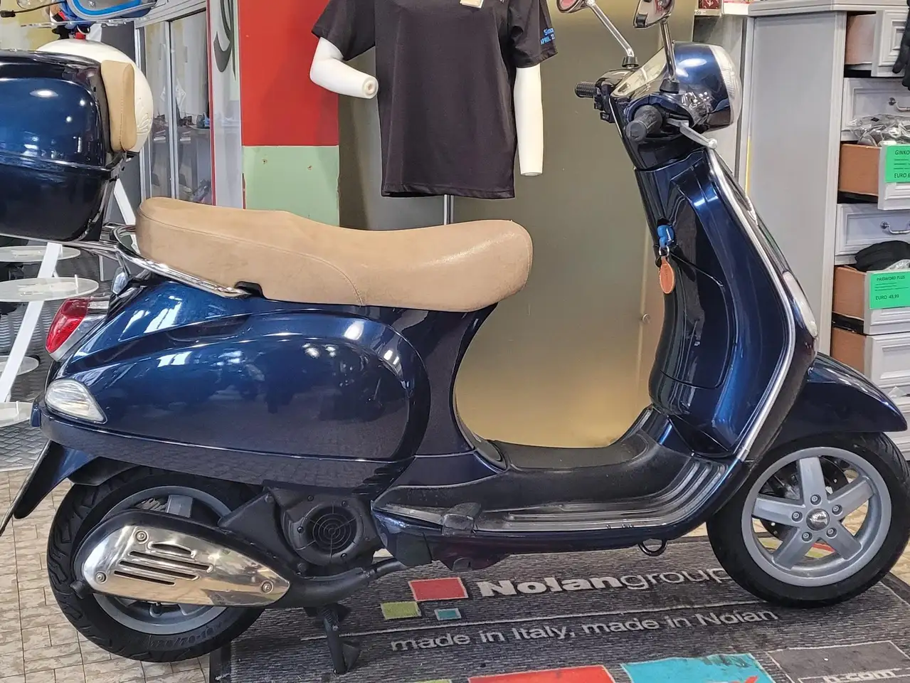 Vespa LX 125