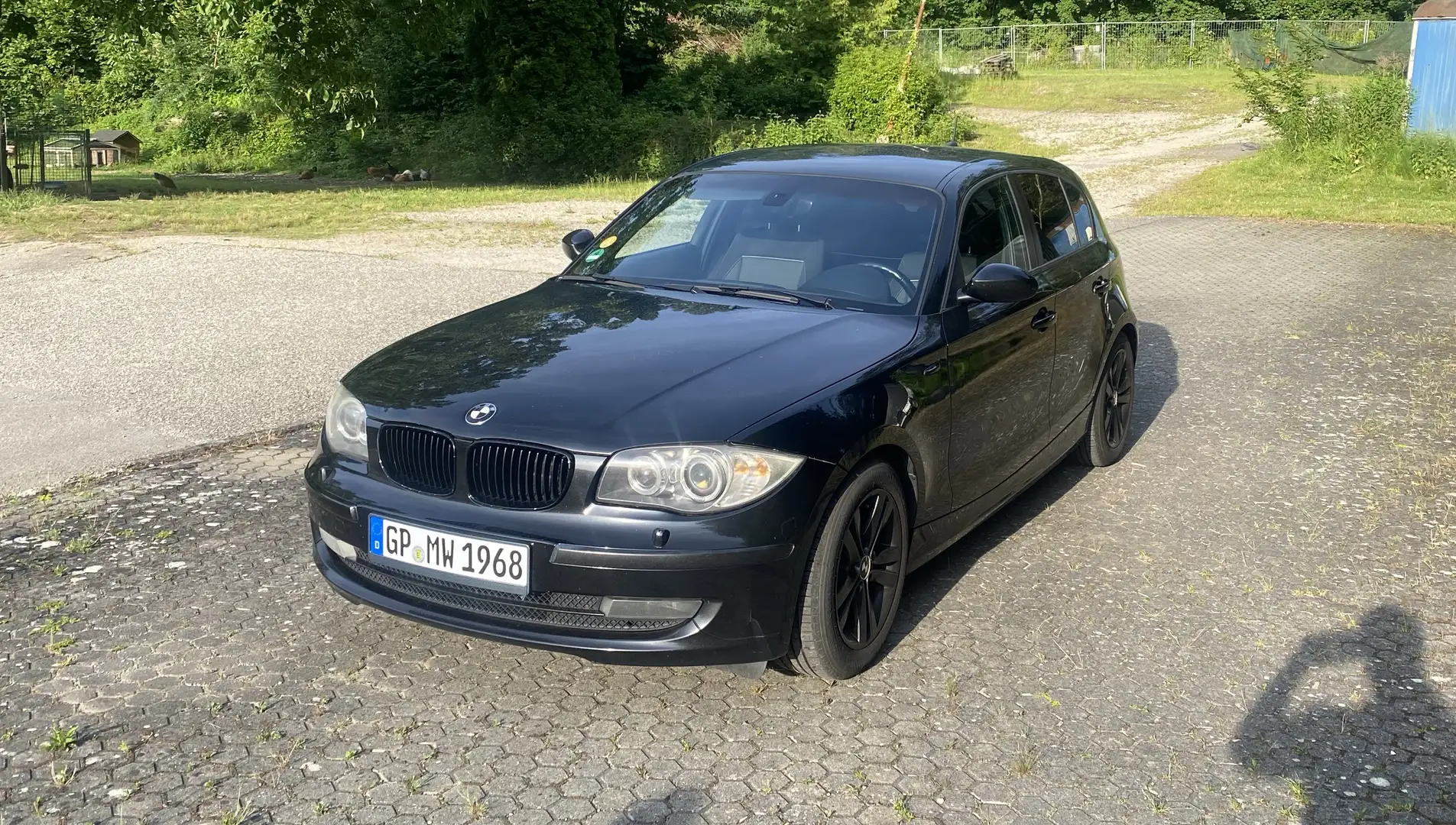 BMW 120 120d | neuer Motor: 115 000 km | Service neu - 1