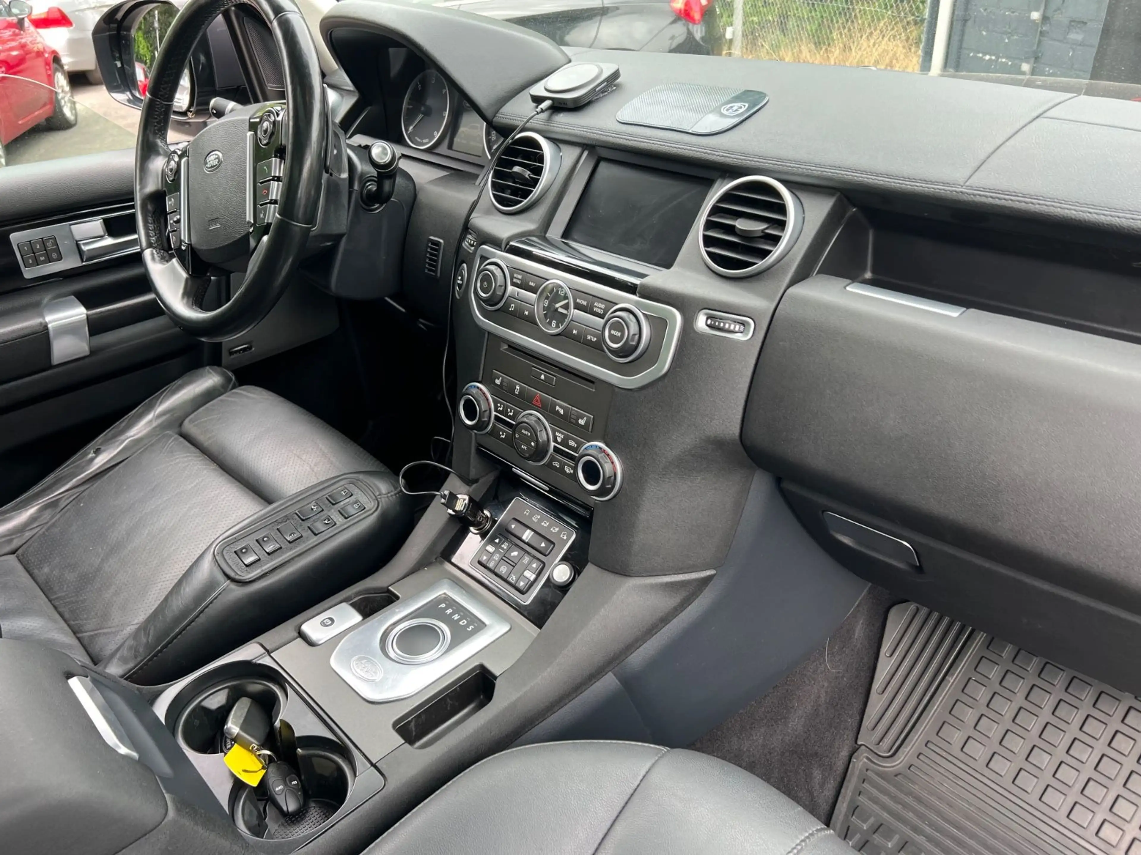 Land Rover Discovery 4 SDV6 HSE 7xSitzplätze — photo 15