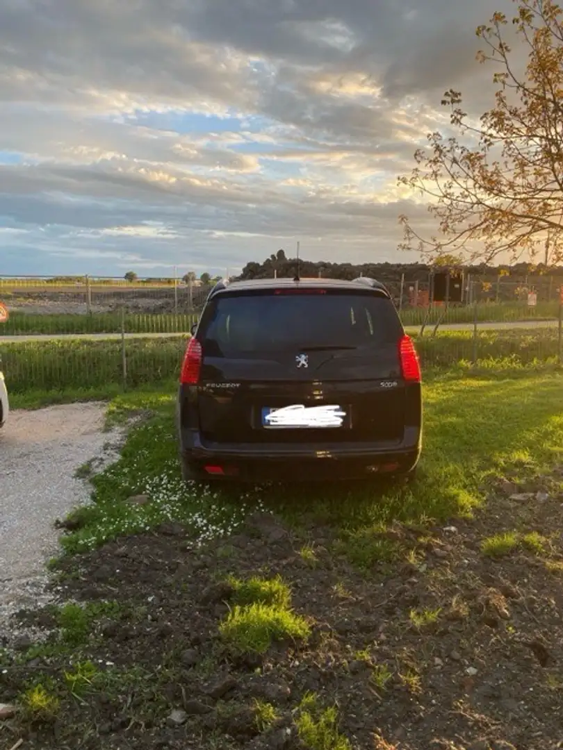 Peugeot 5008 - 1