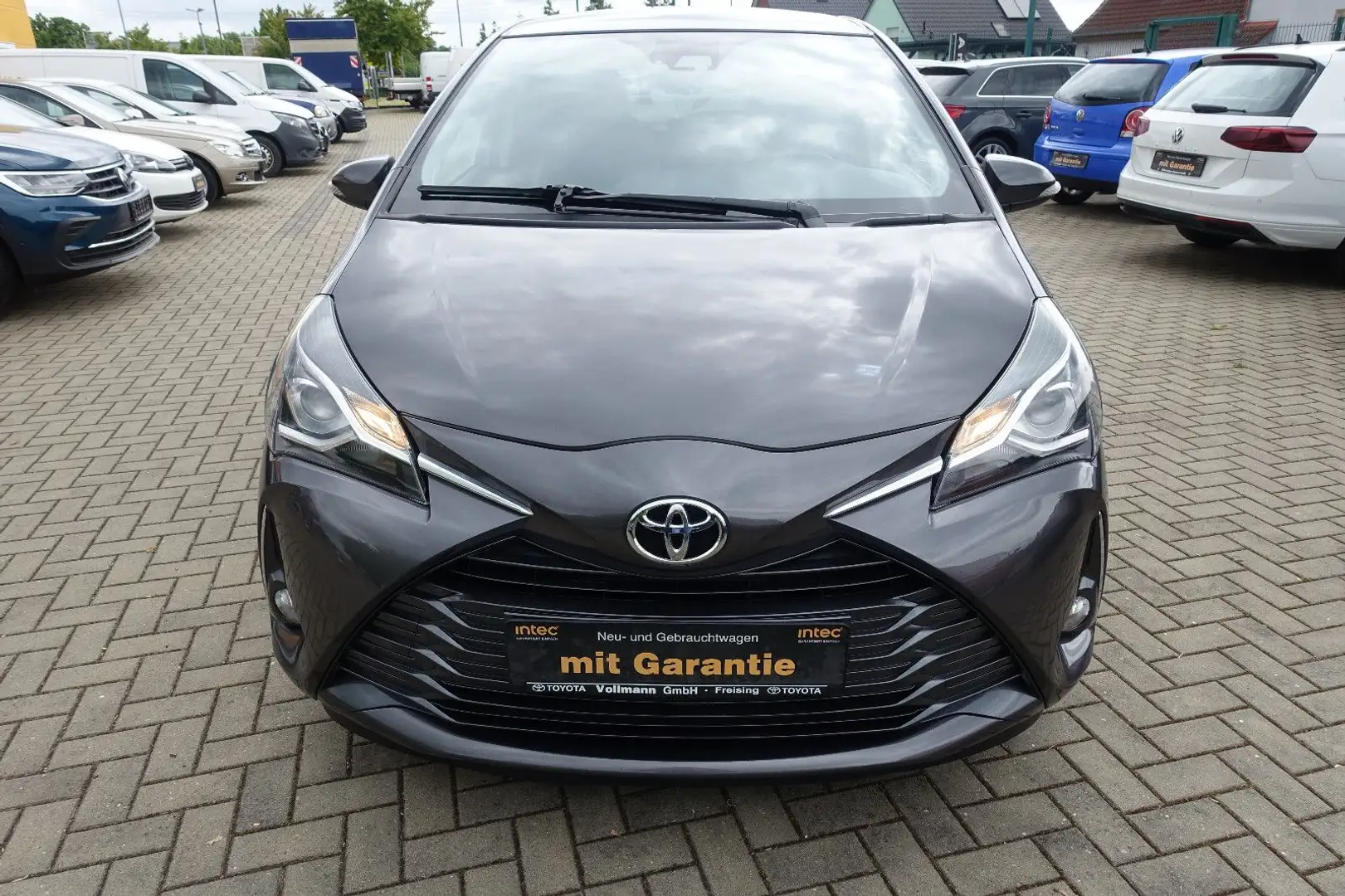 Toyota Yaris Comfort Y 20*Klima*Assist-Paket*Kamera* Grau - 2