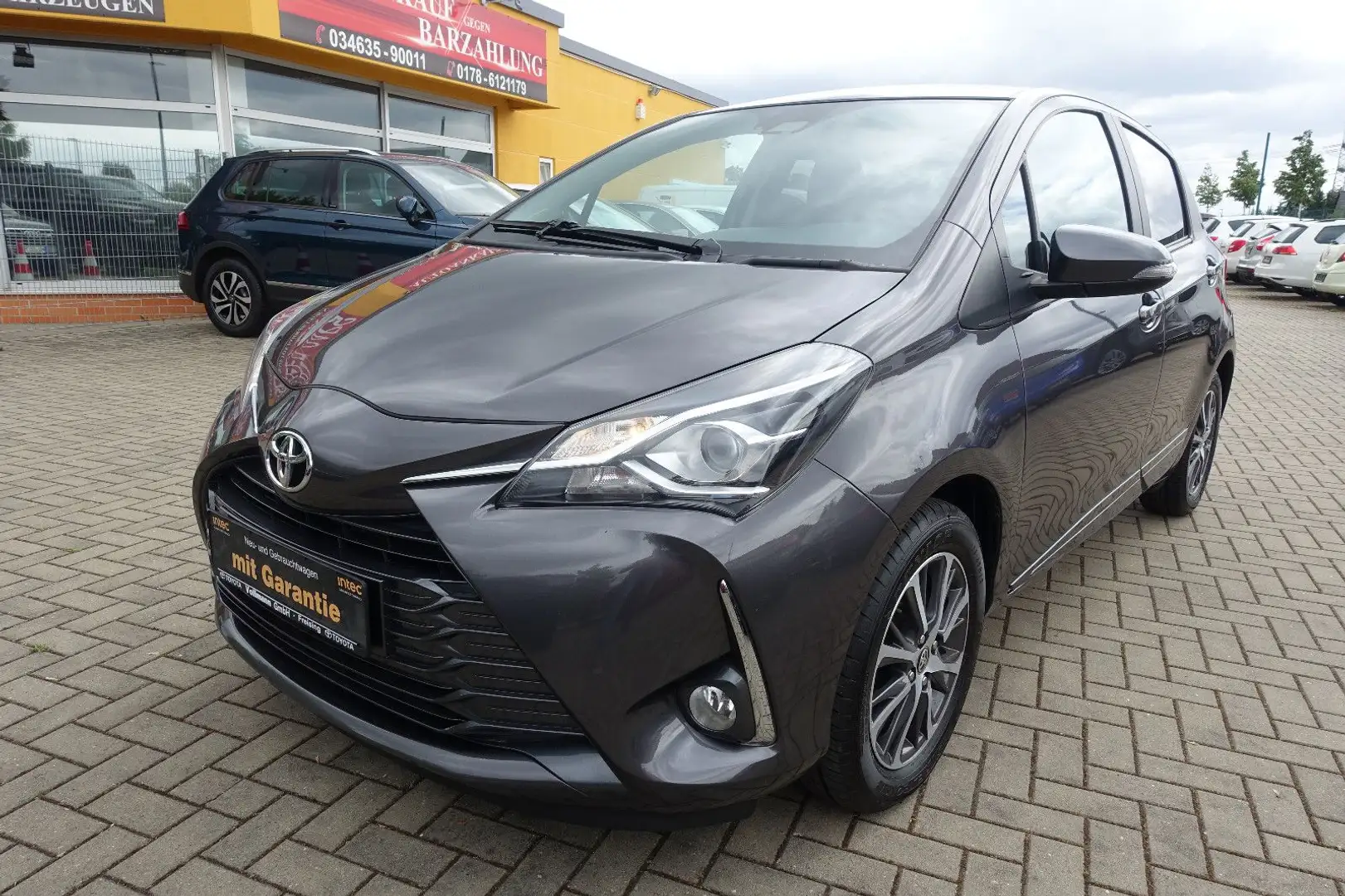 Toyota Yaris Comfort Y 20*Klima*Assist-Paket*Kamera* Grau - 1