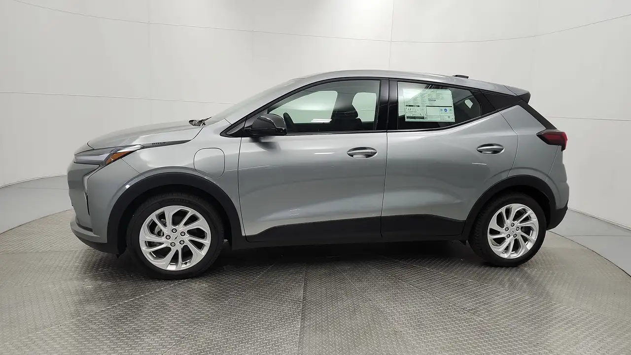 2027 Chevrolet Bolt