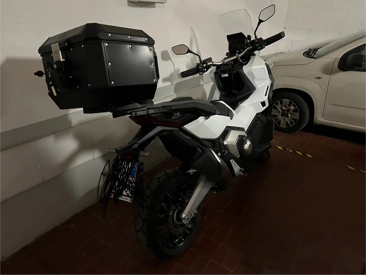 Honda X-ADV ABS - DCT Bianco - 2