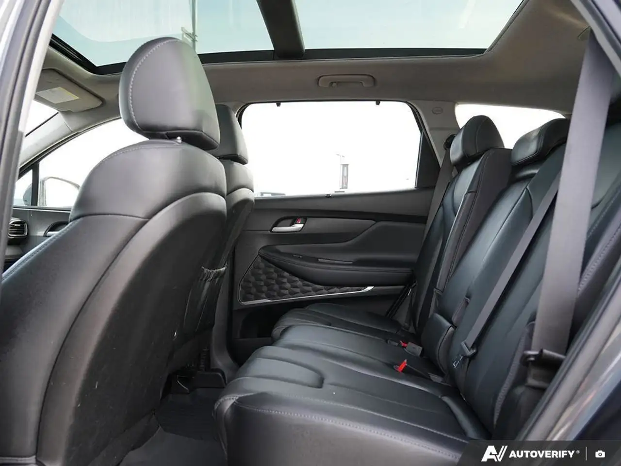 Hyundai SANTA FE снимка Hyundai SANTA FE