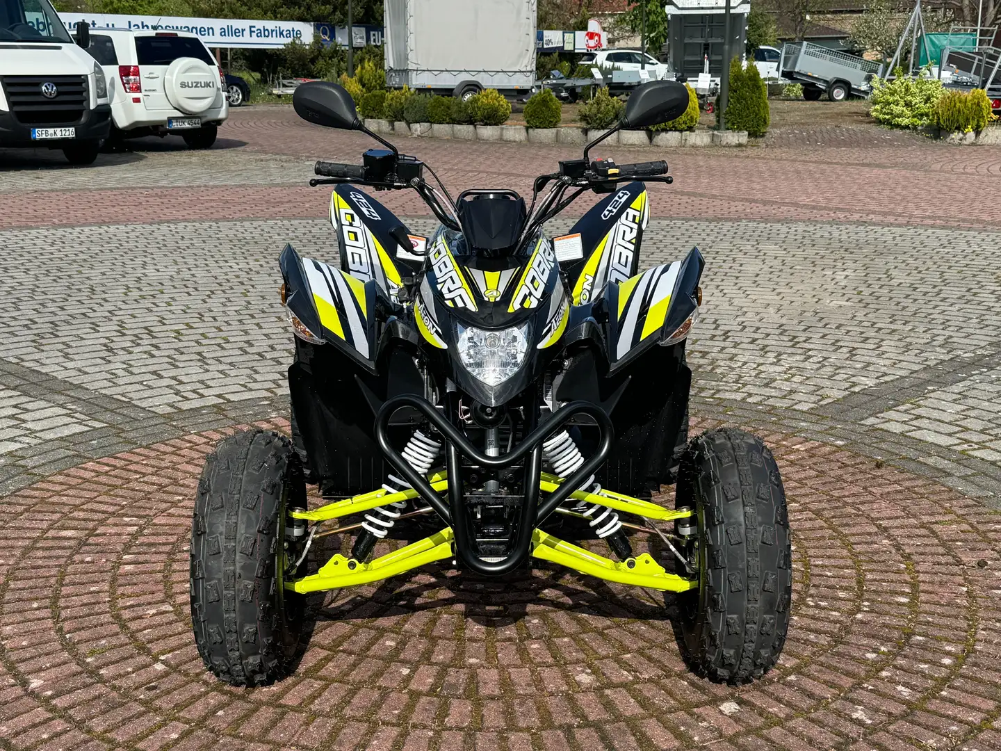 Aeon Cobra Cobra 424 Enduro SX EFI Automatic Zwart - 1