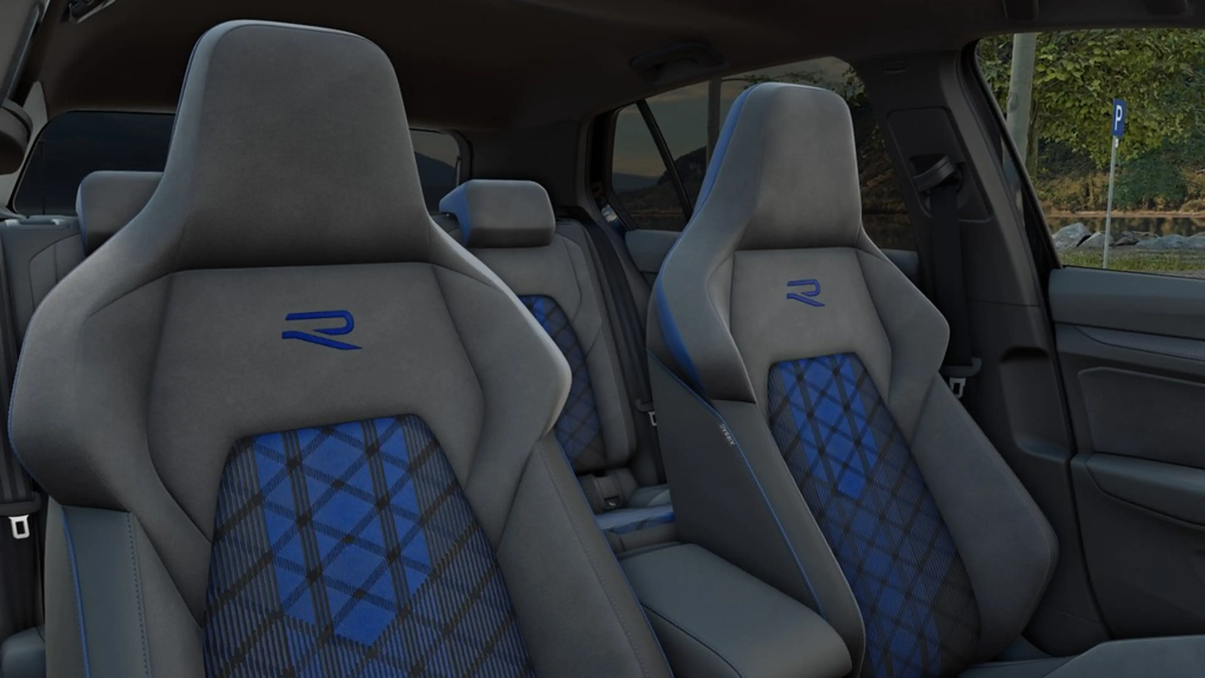 Volkswagen Golf R Golf R 2.0 TSI 4Motion DSG — photo 7