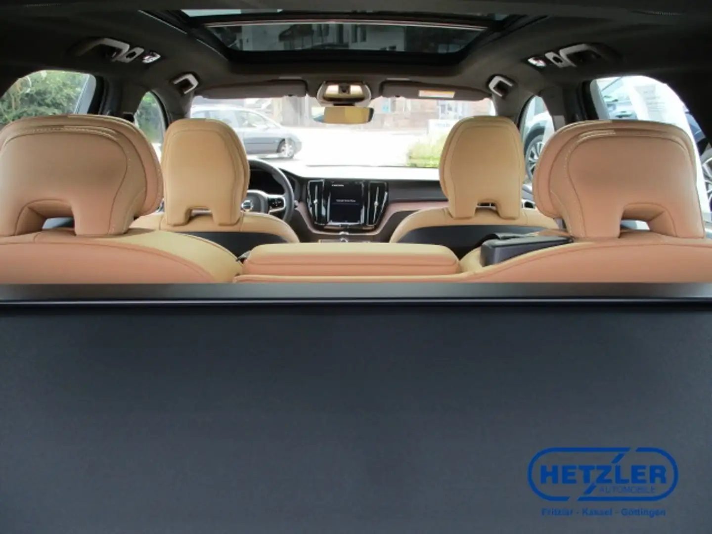 Volvo XC60 Ultimate Bright Recharge Plug-In Hybrid AWD T8 Twi Grau - 2