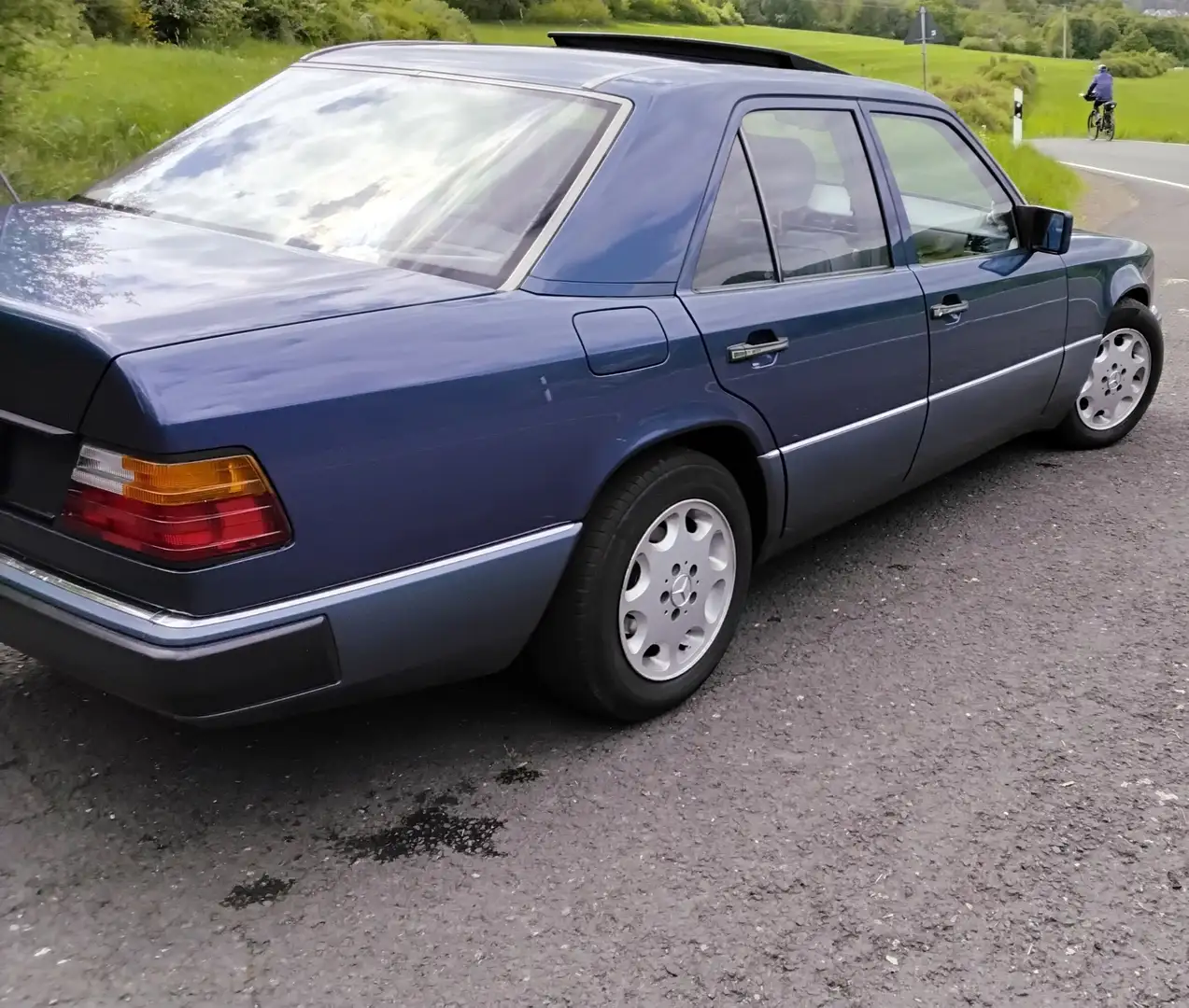 Mercedes-Benz E 250 - 2