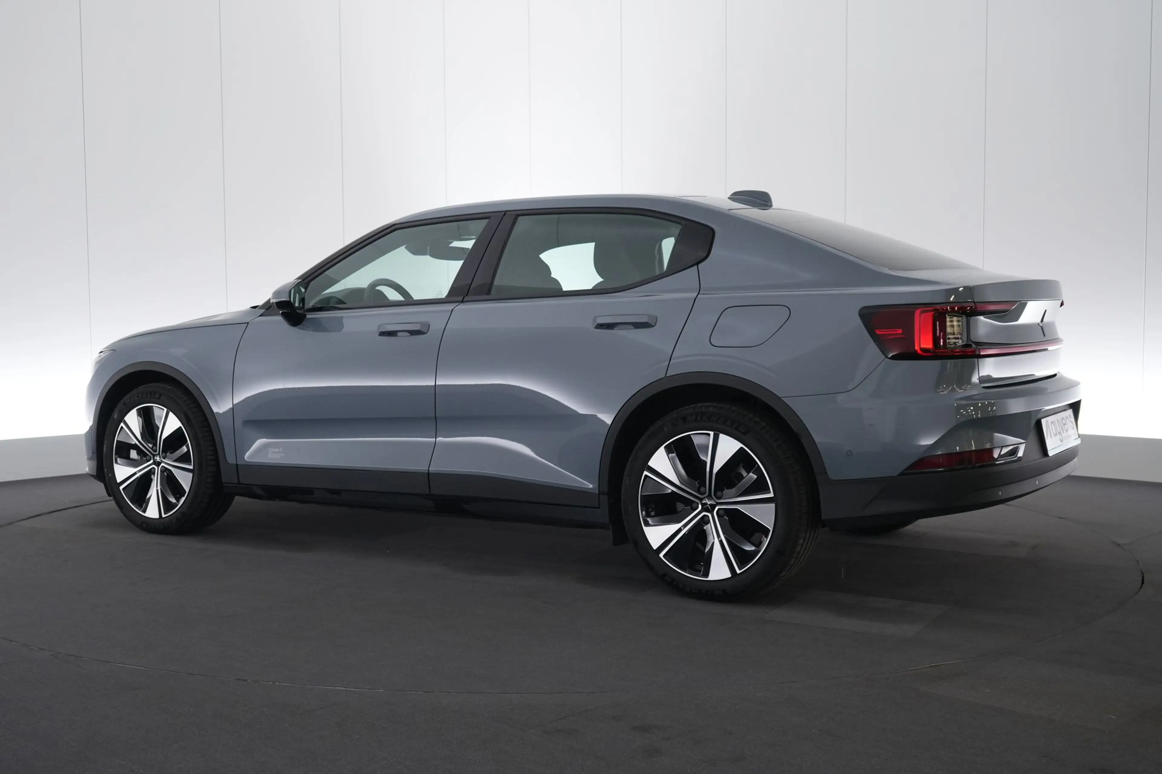Polestar 2 78 kWh Single Motor Plus Pilot LEDER/CUIR LED GPS — photo 10