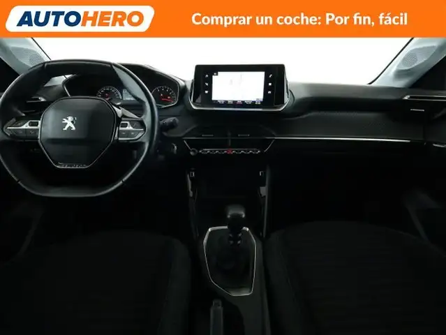 Peugeot 208 view 13
