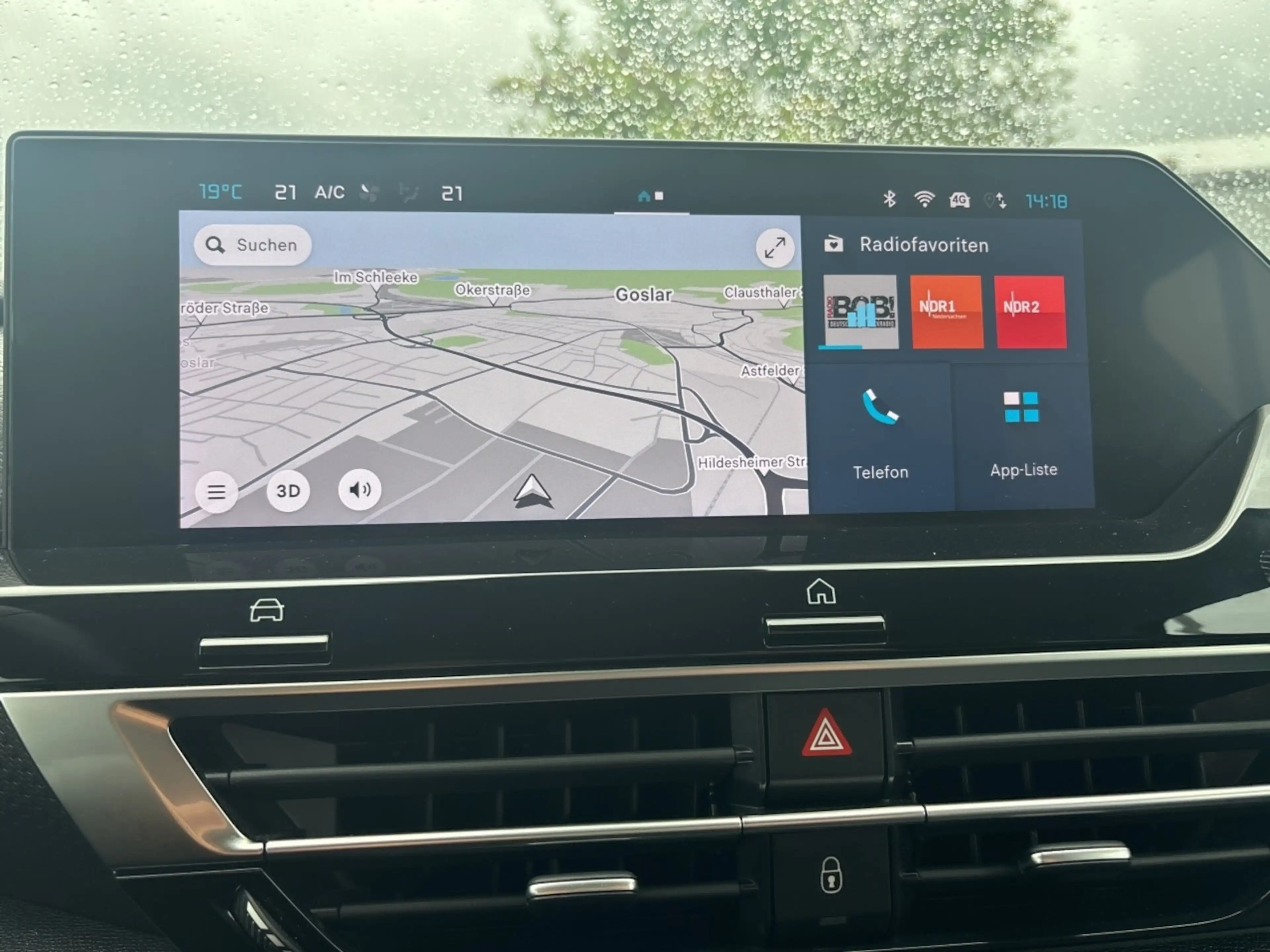 Citroen C4 Max PT130EAT LED Navi kältepaket Head Up Display — photo 13