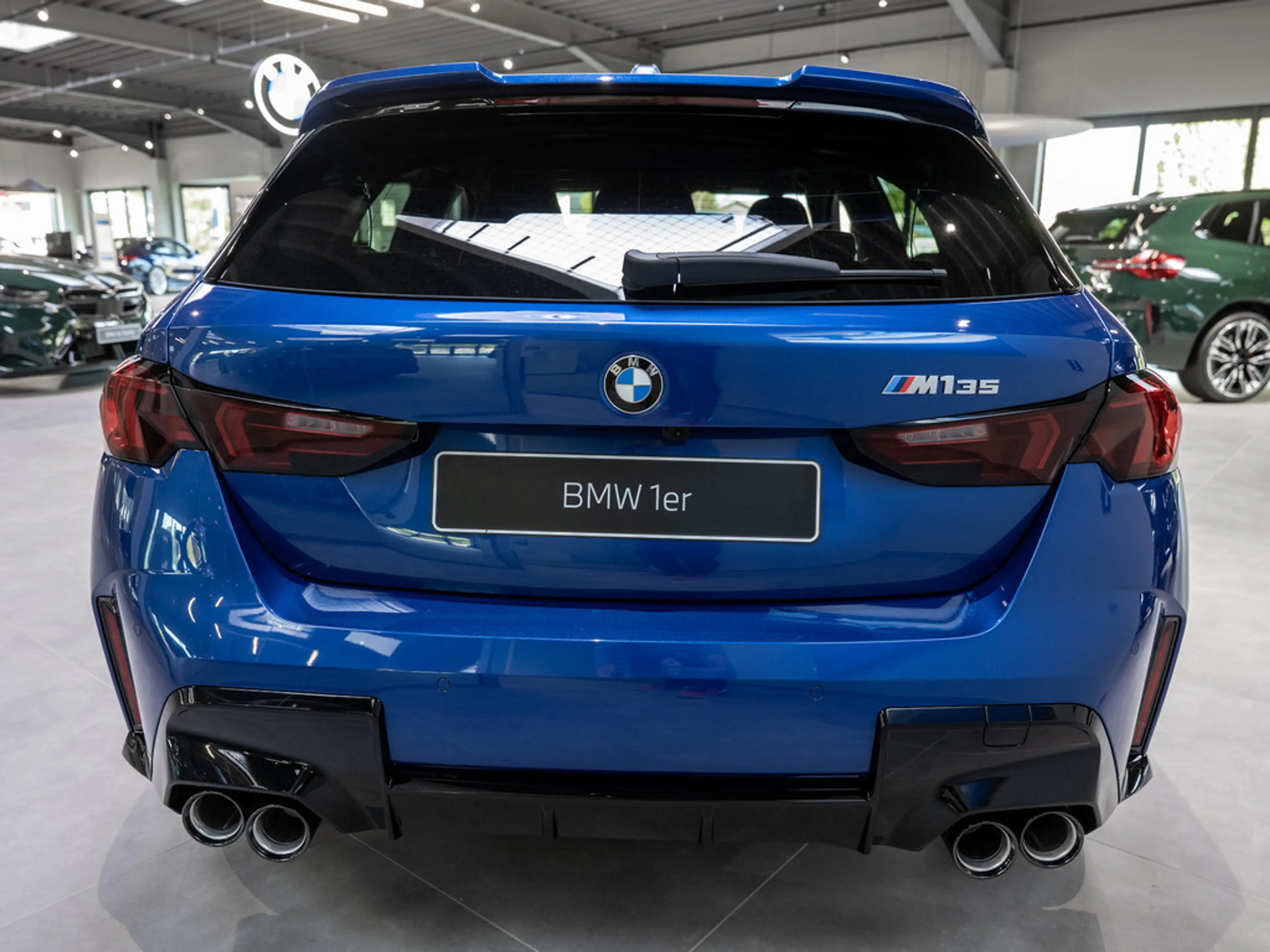 BMW 135 M xDrive LED AHK NAVI H/K KAMERA SHZ PDC — photo 6
