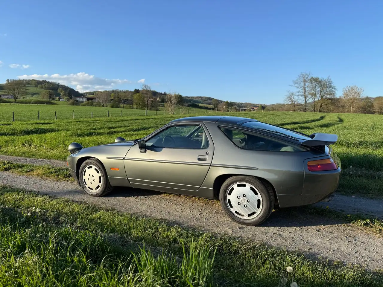 Porsche 928 5.0 S4, foto 8