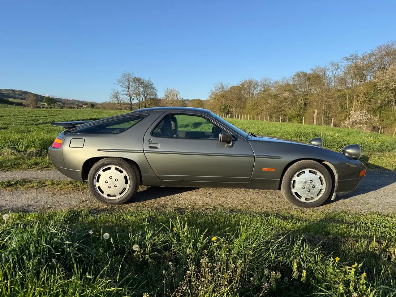 Porsche 928 5.0 S4, foto 3
