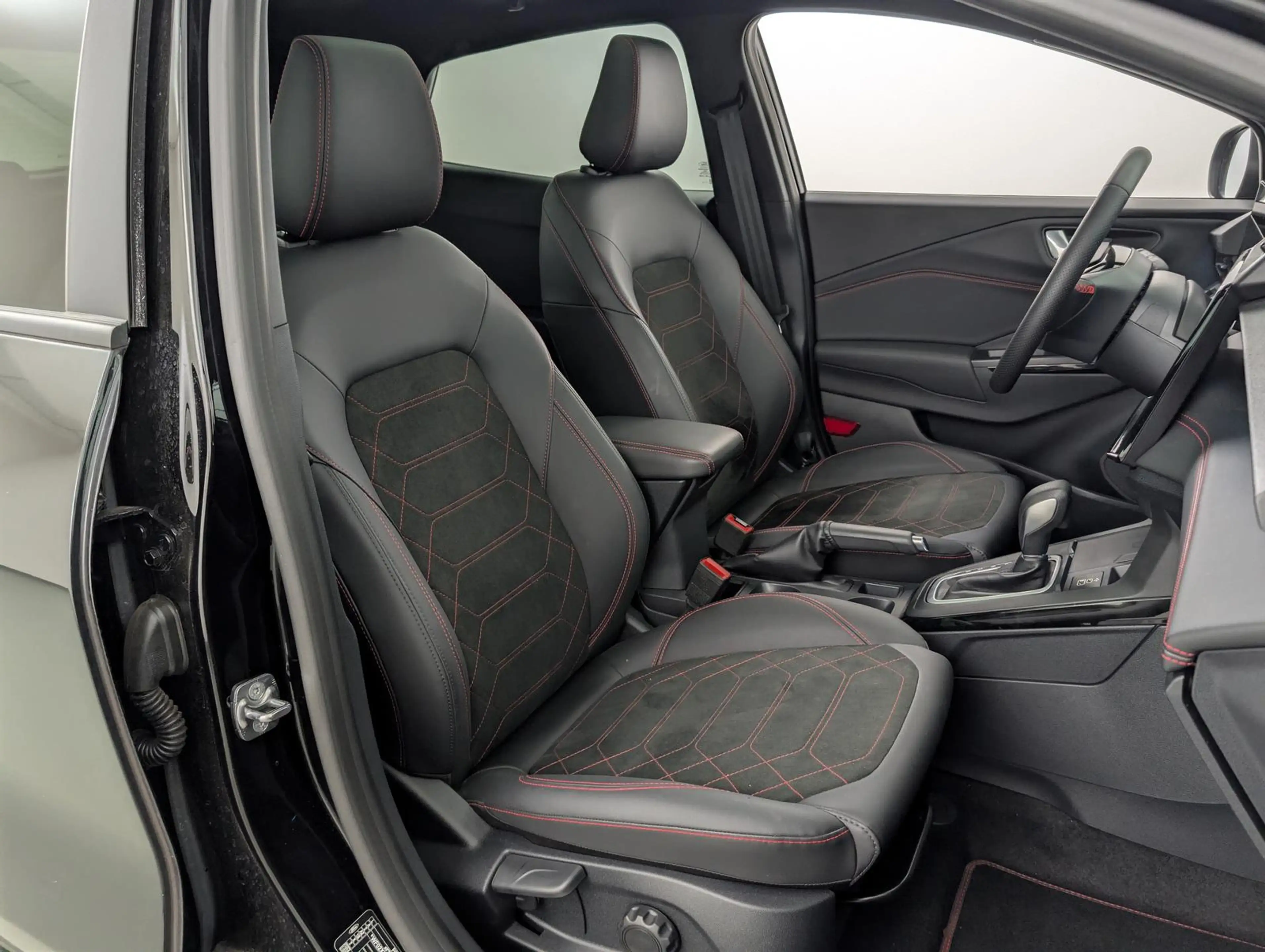 Ford Puma 1.0 Aut M-Hybrid ST-Line X Matrix+Pano+AHK — photo 13