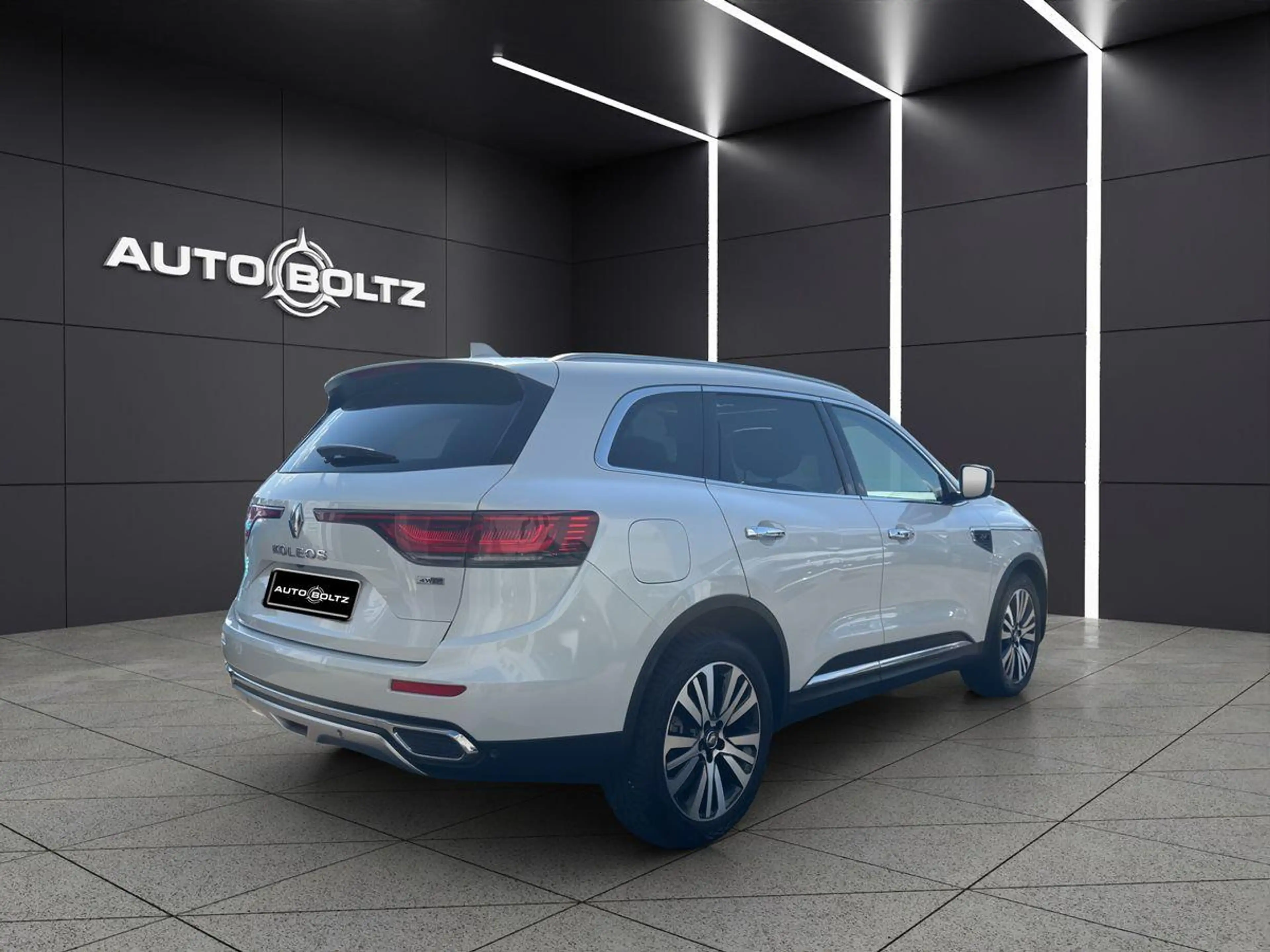 Renault Koleos Initiale Paris 4x4 Pano LED BOSE ACC — photo 6