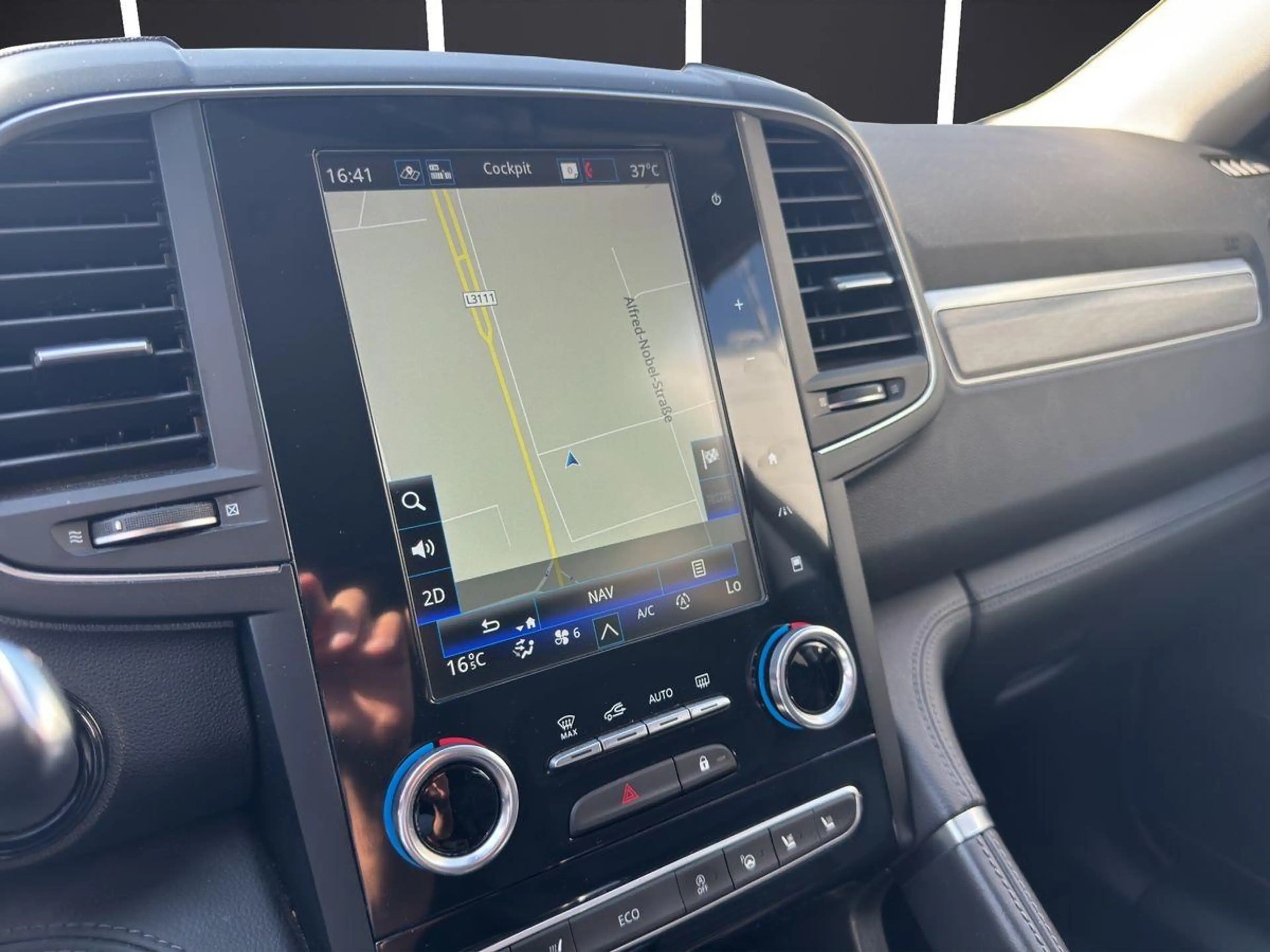Renault Koleos Initiale Paris 4x4 Pano LED BOSE ACC — photo 14