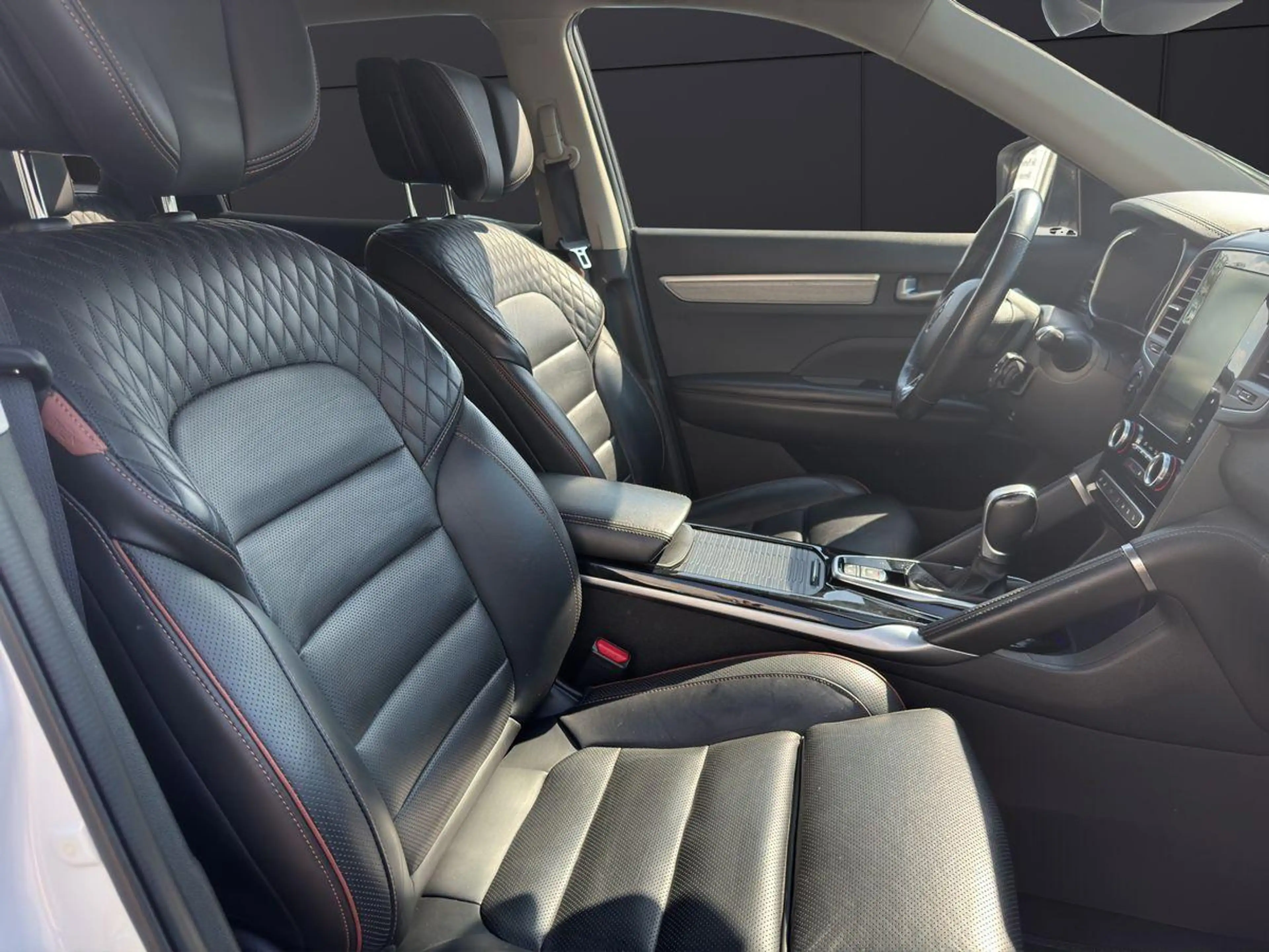 Renault Koleos Initiale Paris 4x4 Pano LED BOSE ACC — photo 9