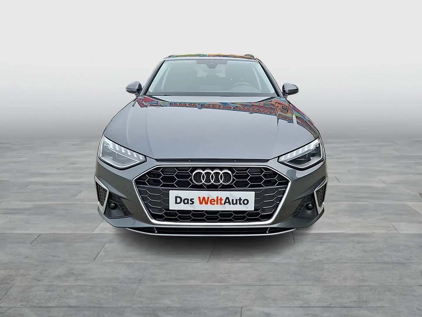 Audi A4 40 TFSI S line Grau - 2
