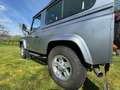 Land Rover Defender 90 TD4 3 places 1 main siva - thumbnail 10