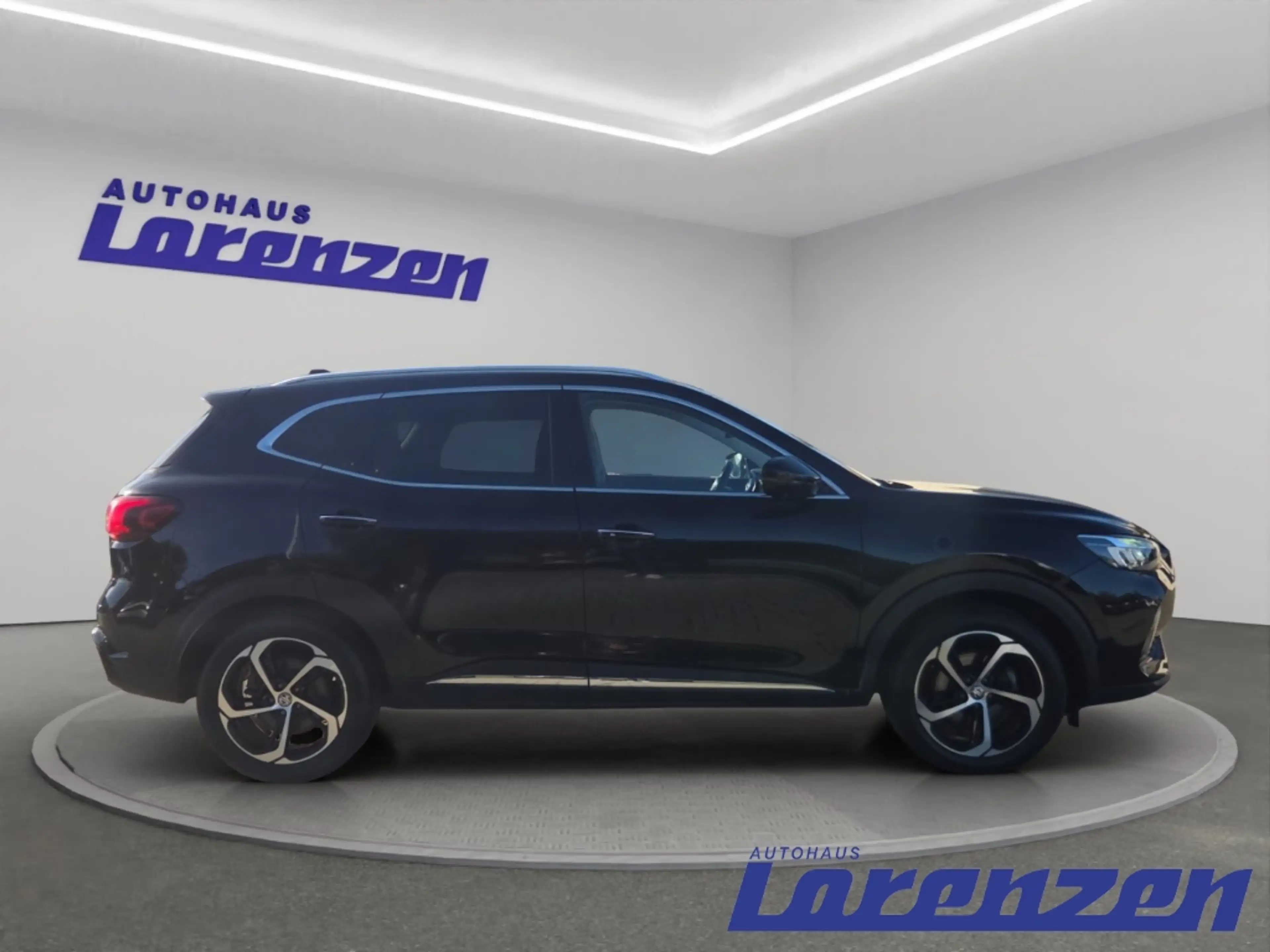MG HS 1.5 DCT 2WD Lux Sunroof Leder HUAU neu — photo 4
