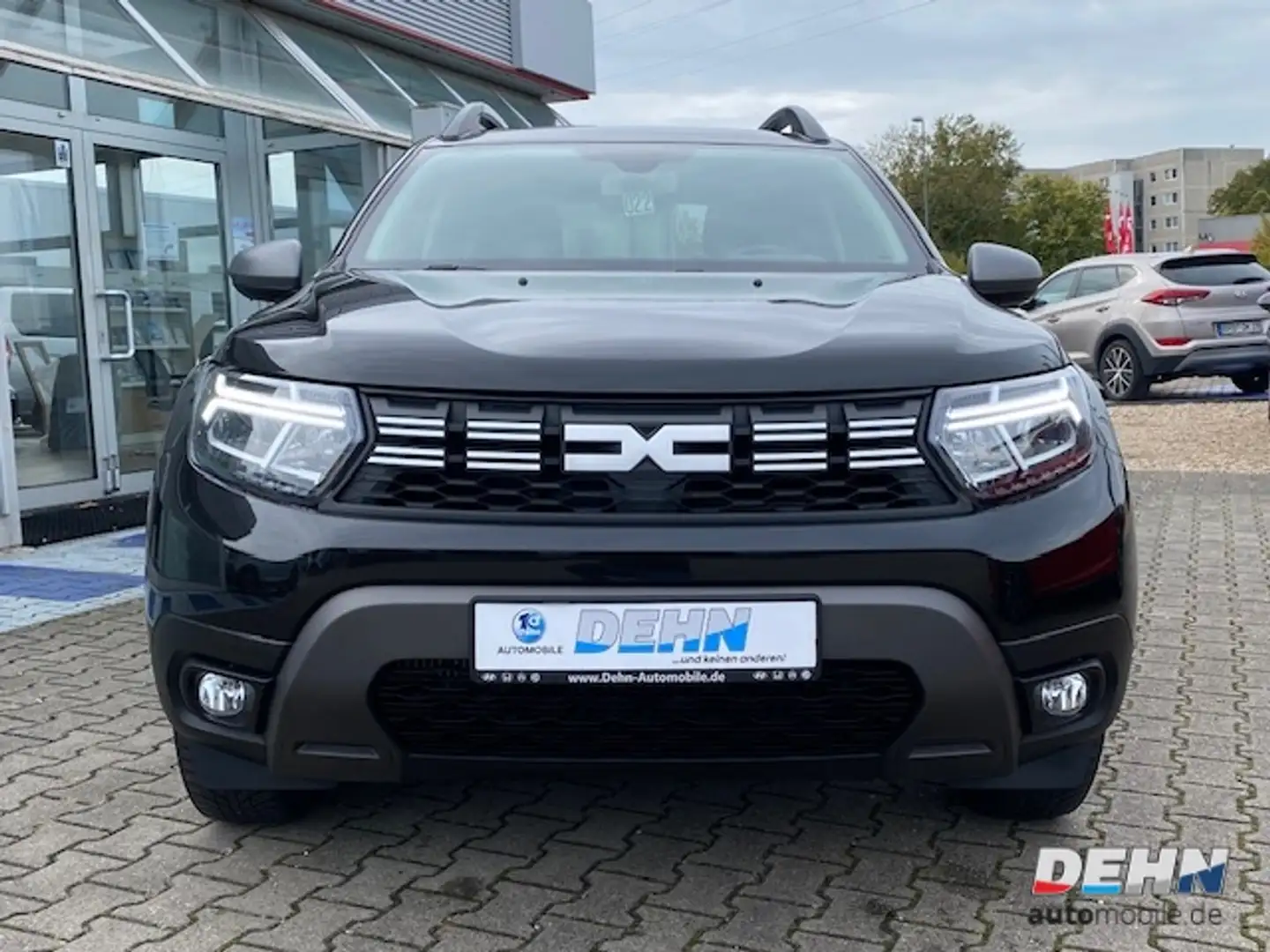 Dacia Duster TCe 150 Journey Navi Kamera SHZ LED Schwarz - 2