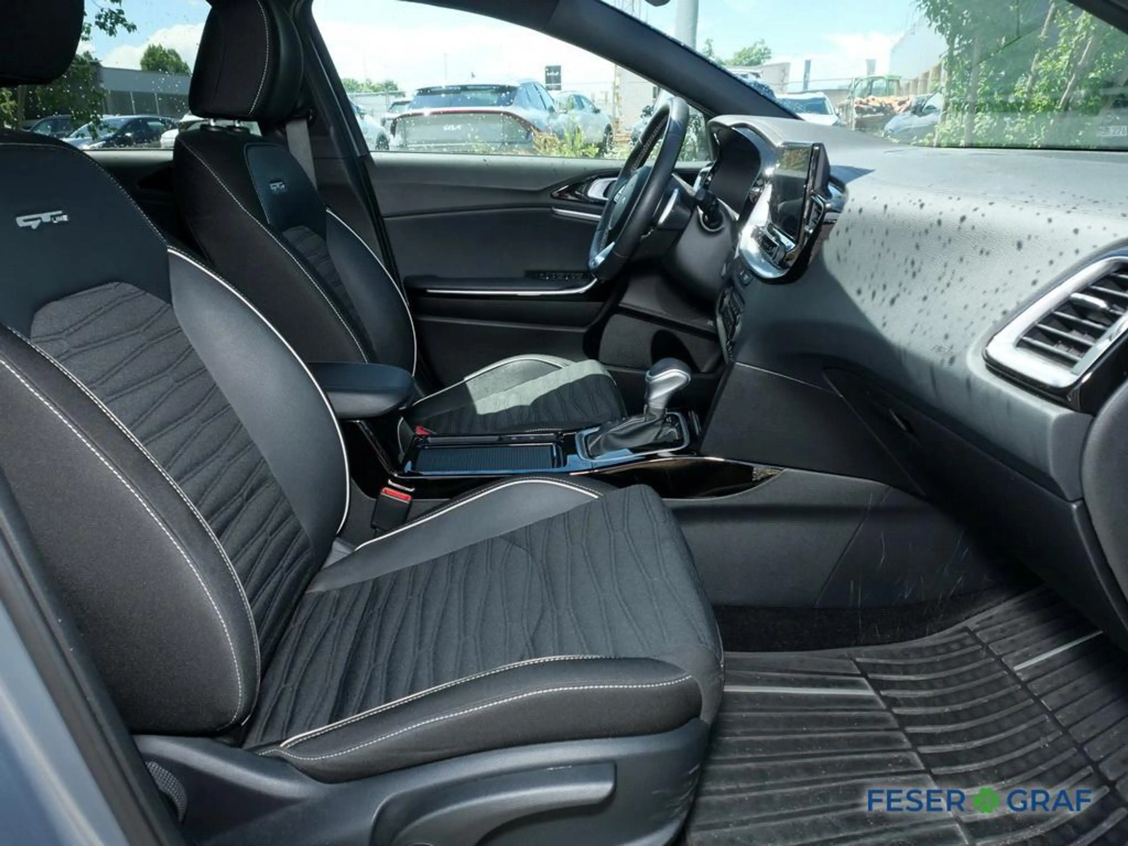 Kia Ceed SW / cee'd SW 1.5T DCT7 GT Line TECHNIK Alu18 — photo 4