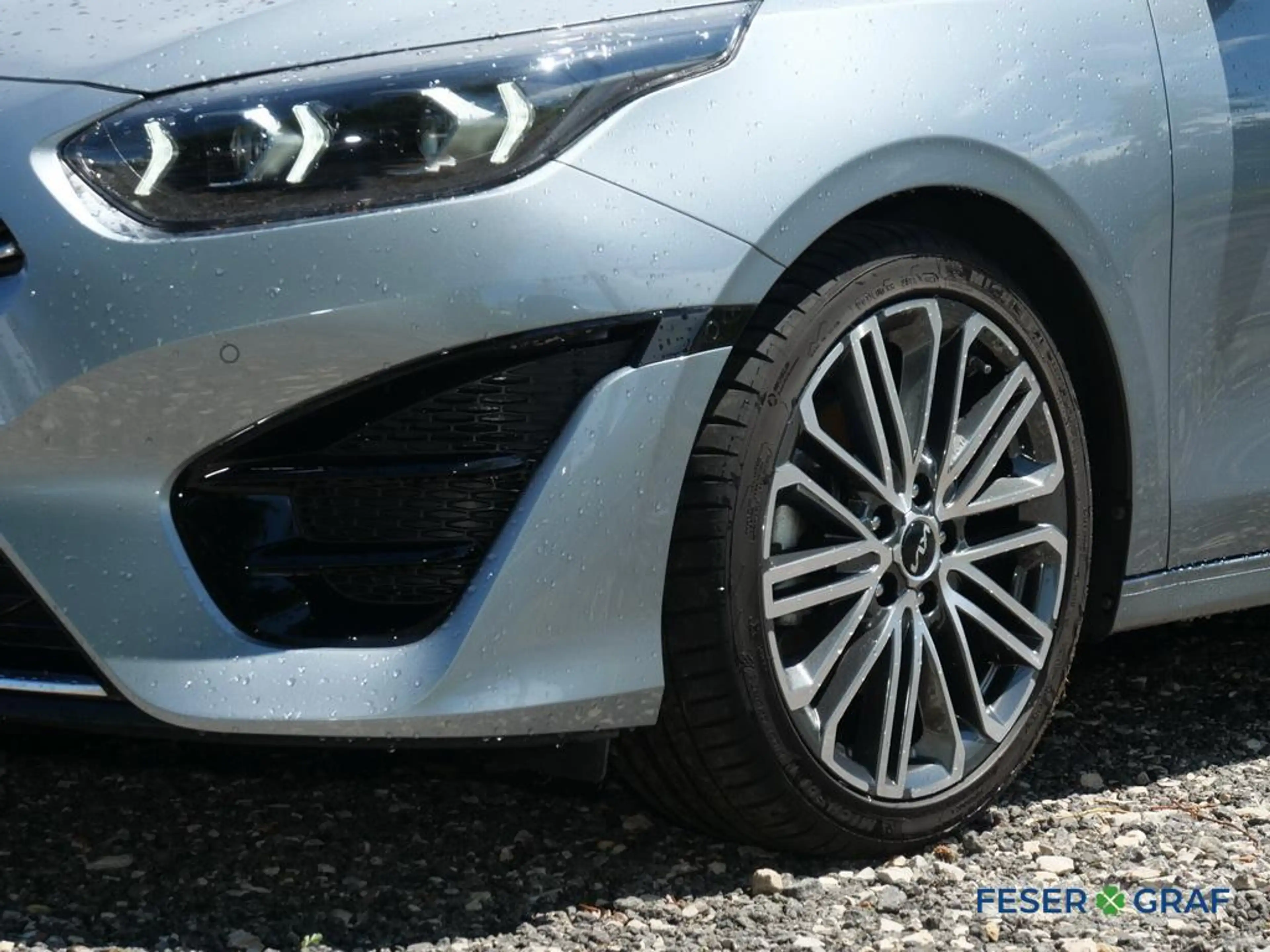 Kia Ceed SW / cee'd SW 1.5T DCT7 GT Line TECHNIK Alu18 — photo 10