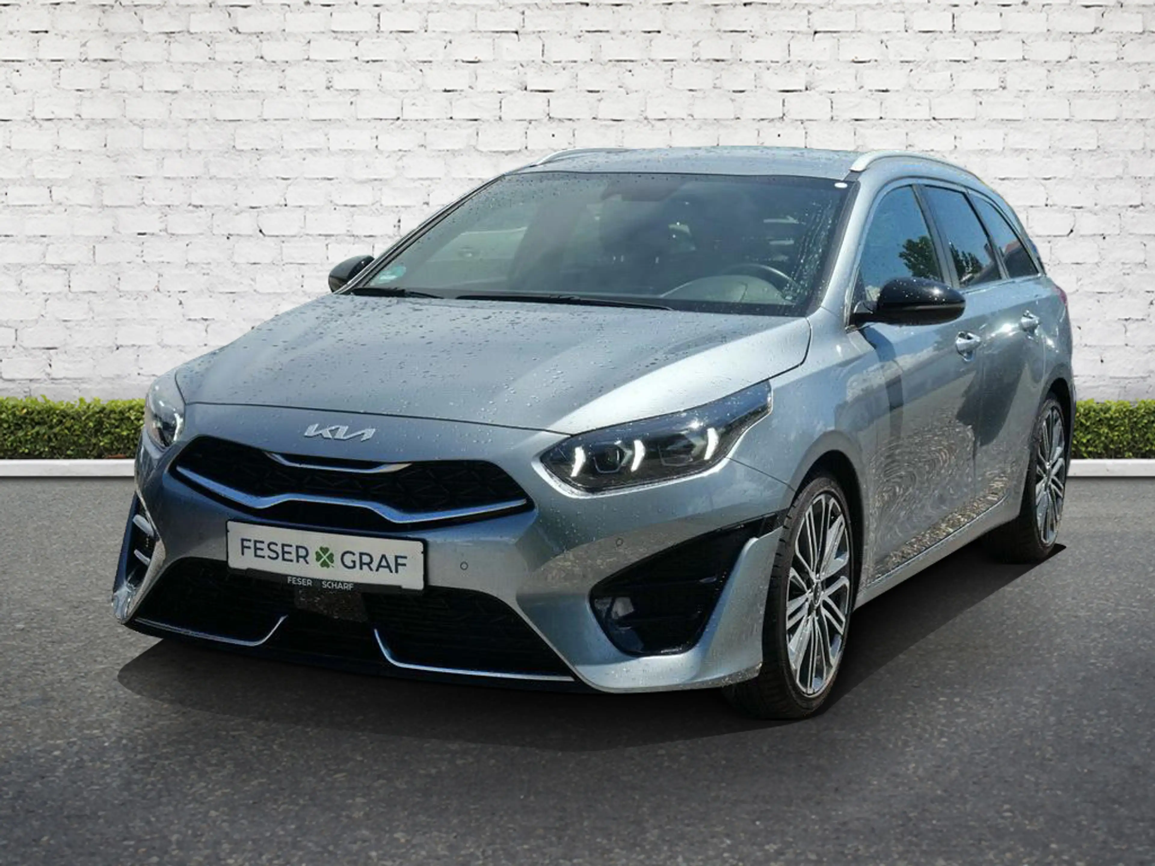 Kia Ceed SW / cee'd SW 1.5T DCT7 GT Line TECHNIK Alu18 — photo 11