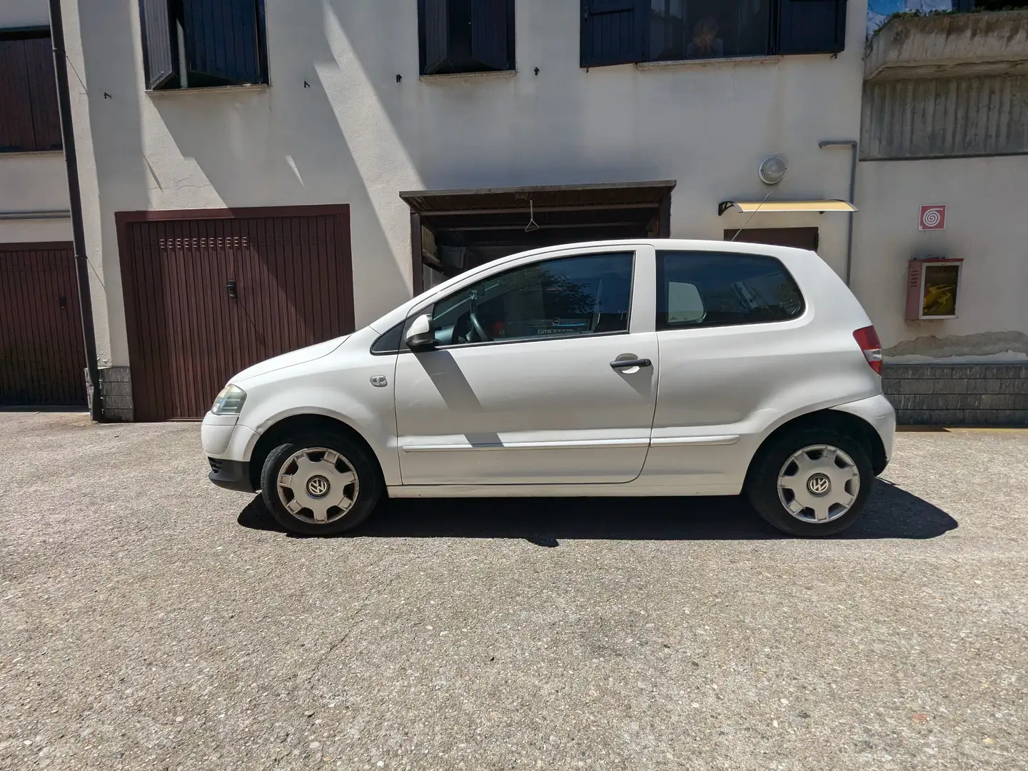 Volkswagen Fox Fox 1.2 Sport clima Bianco - 1