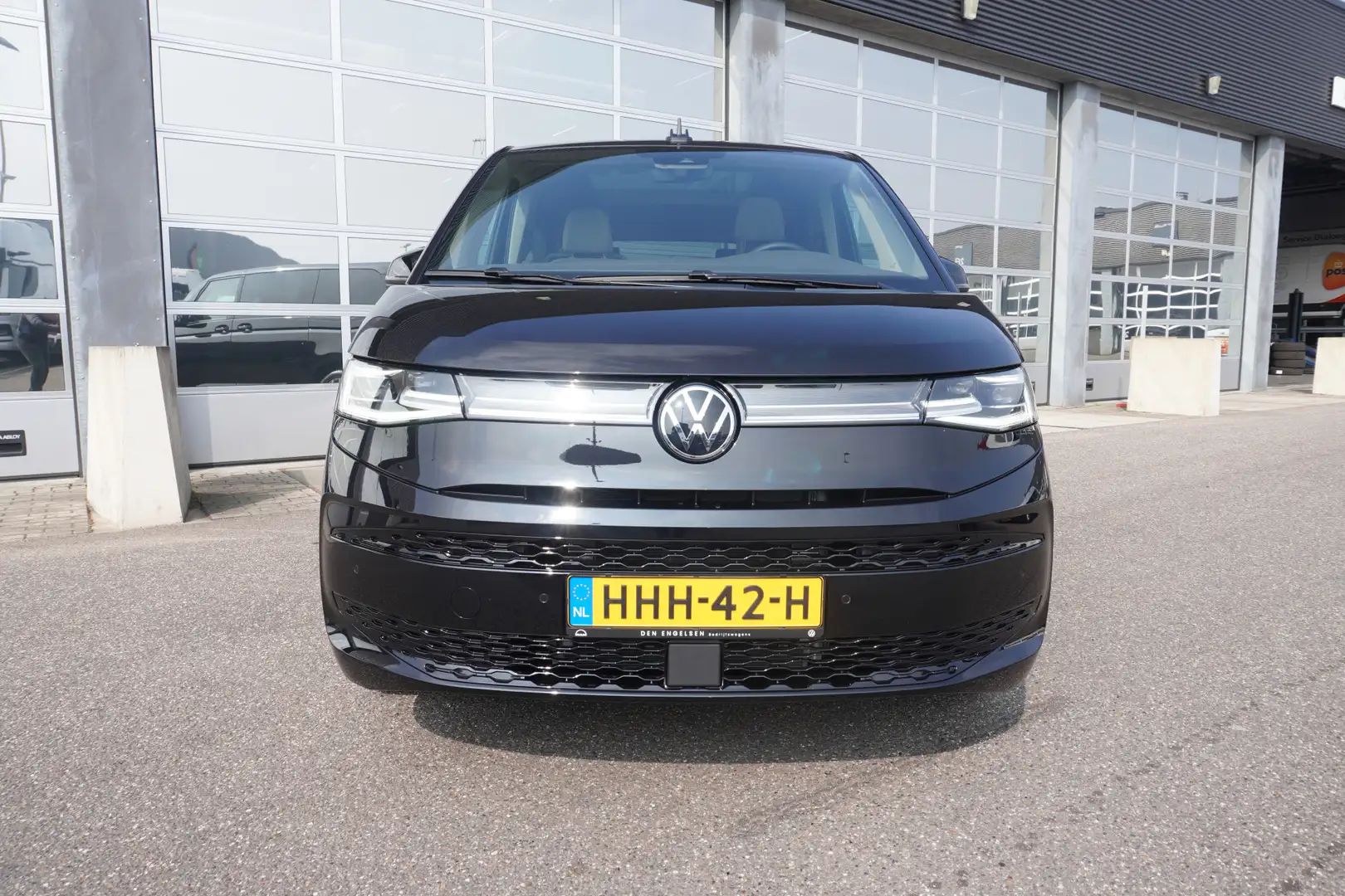 Volkswagen 1.5 eHybrid L2 Bulli Edition 4-Motion 1.5 eHybrid Negro - 2