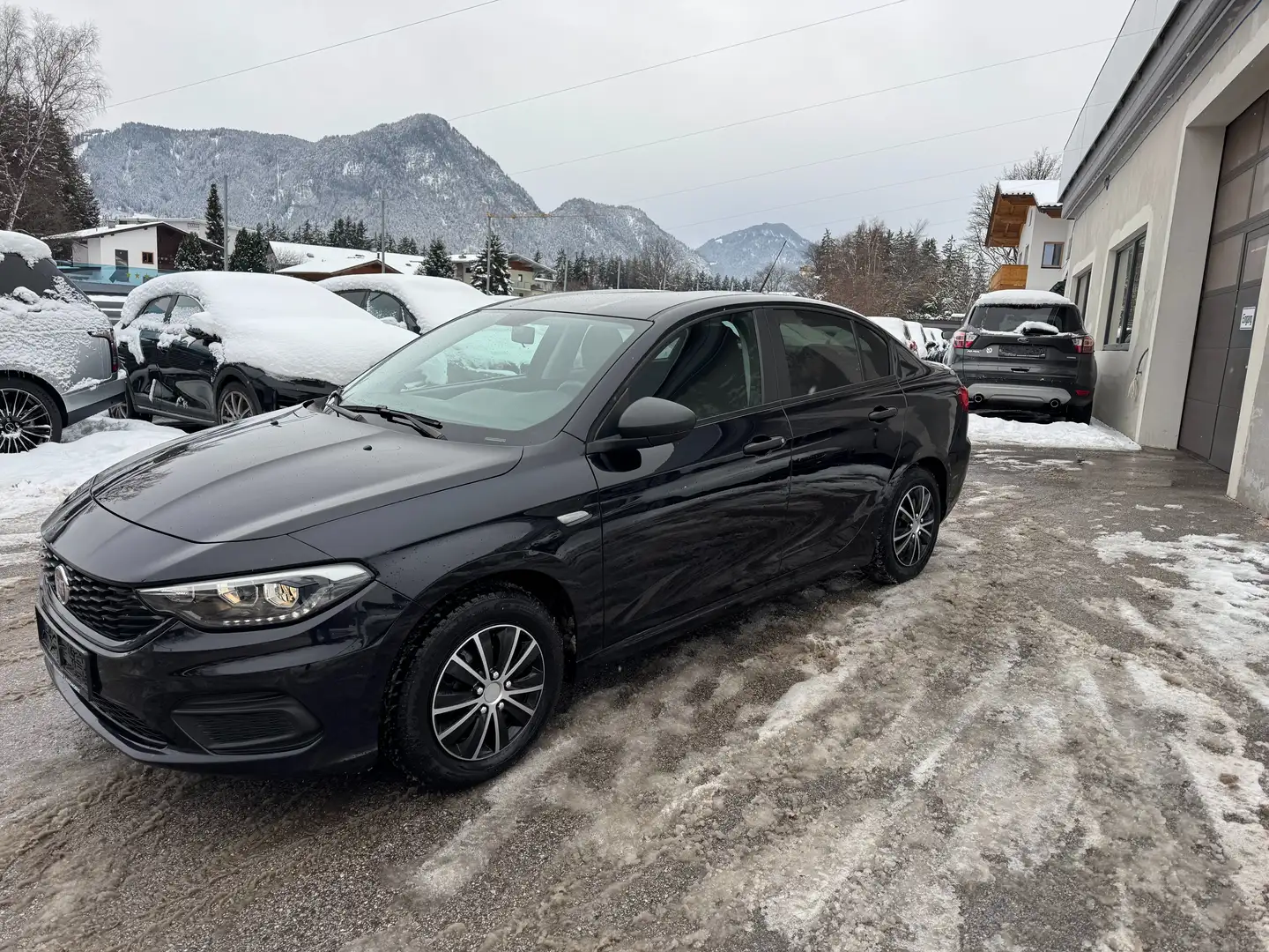 Fiat Tipo Street Schwarz - 1
