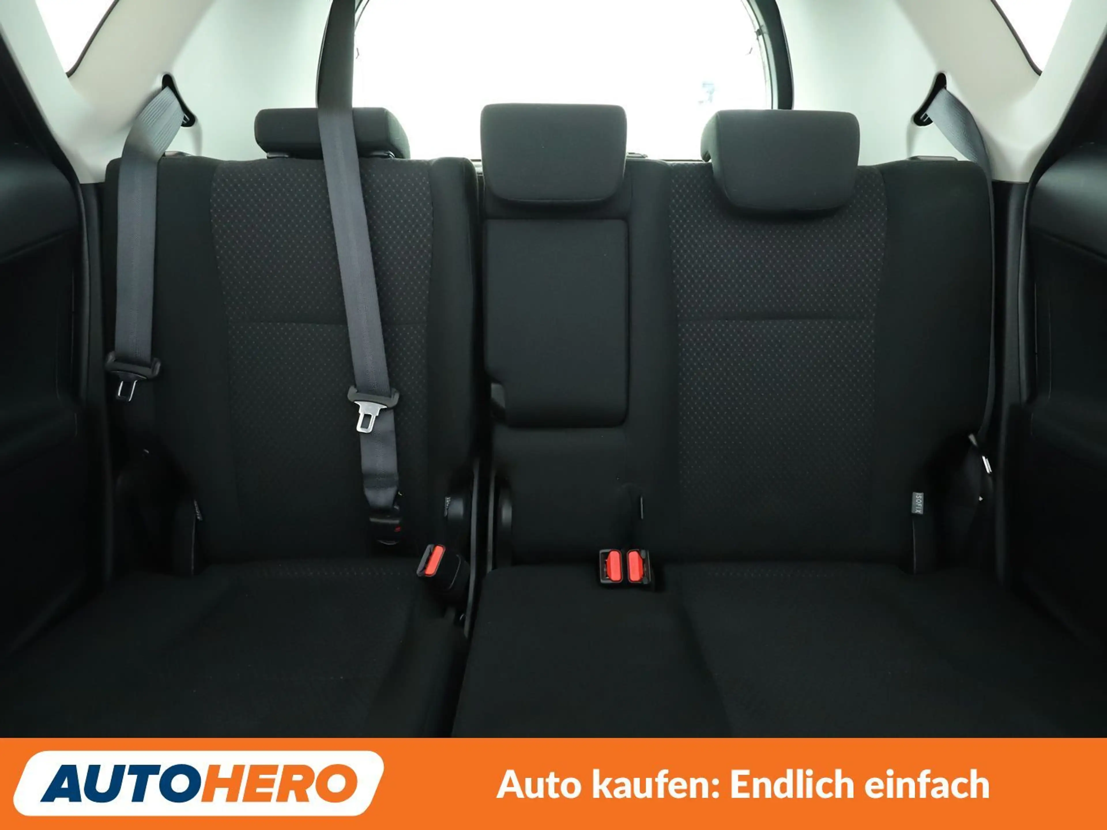 Toyota Verso-S 1.33 Dual VVT-i Life *NAVI*TEMPO*SHZ* — photo 15
