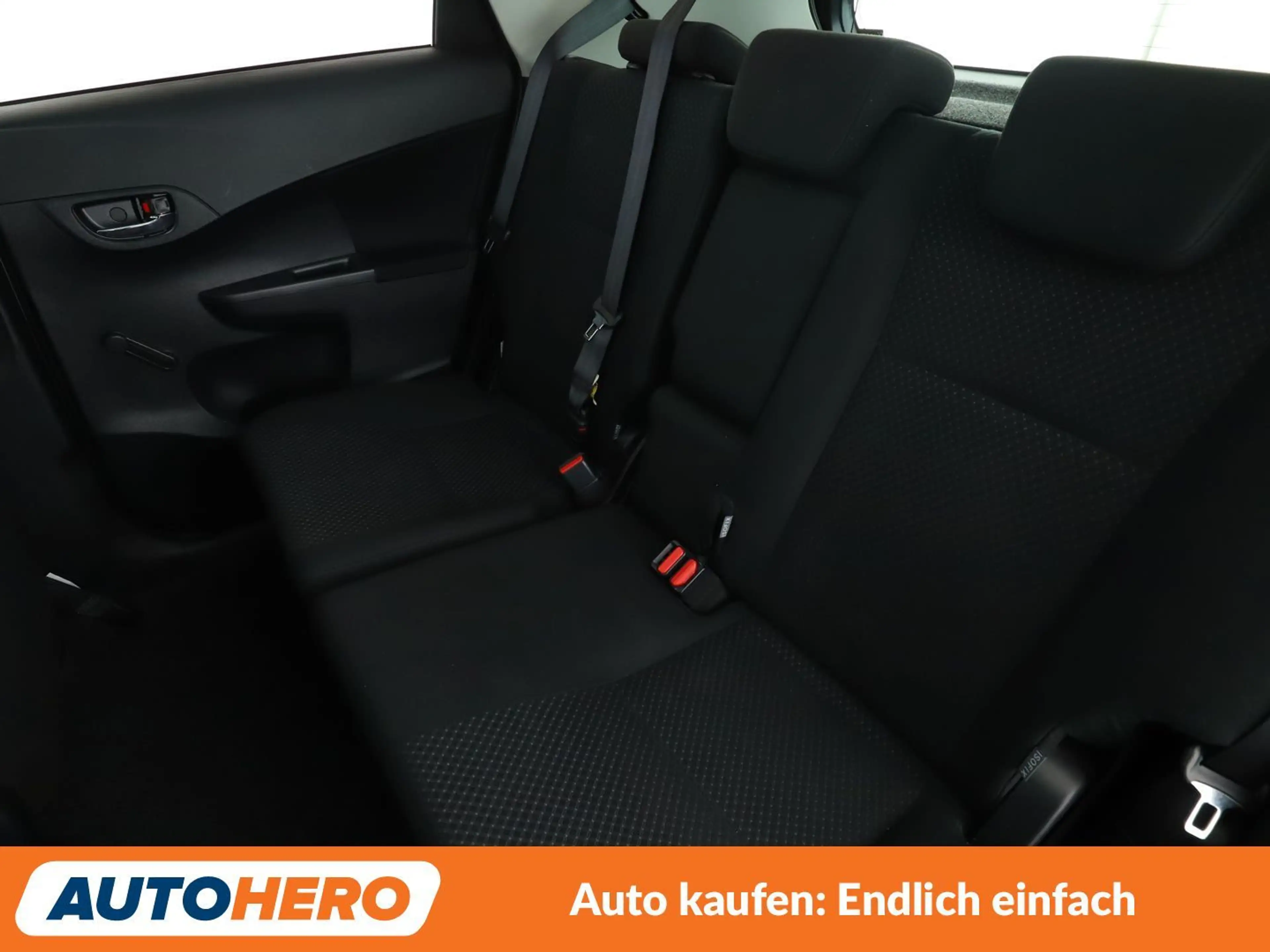 Toyota Verso-S 1.33 Dual VVT-i Life *NAVI*TEMPO*SHZ* — photo 14