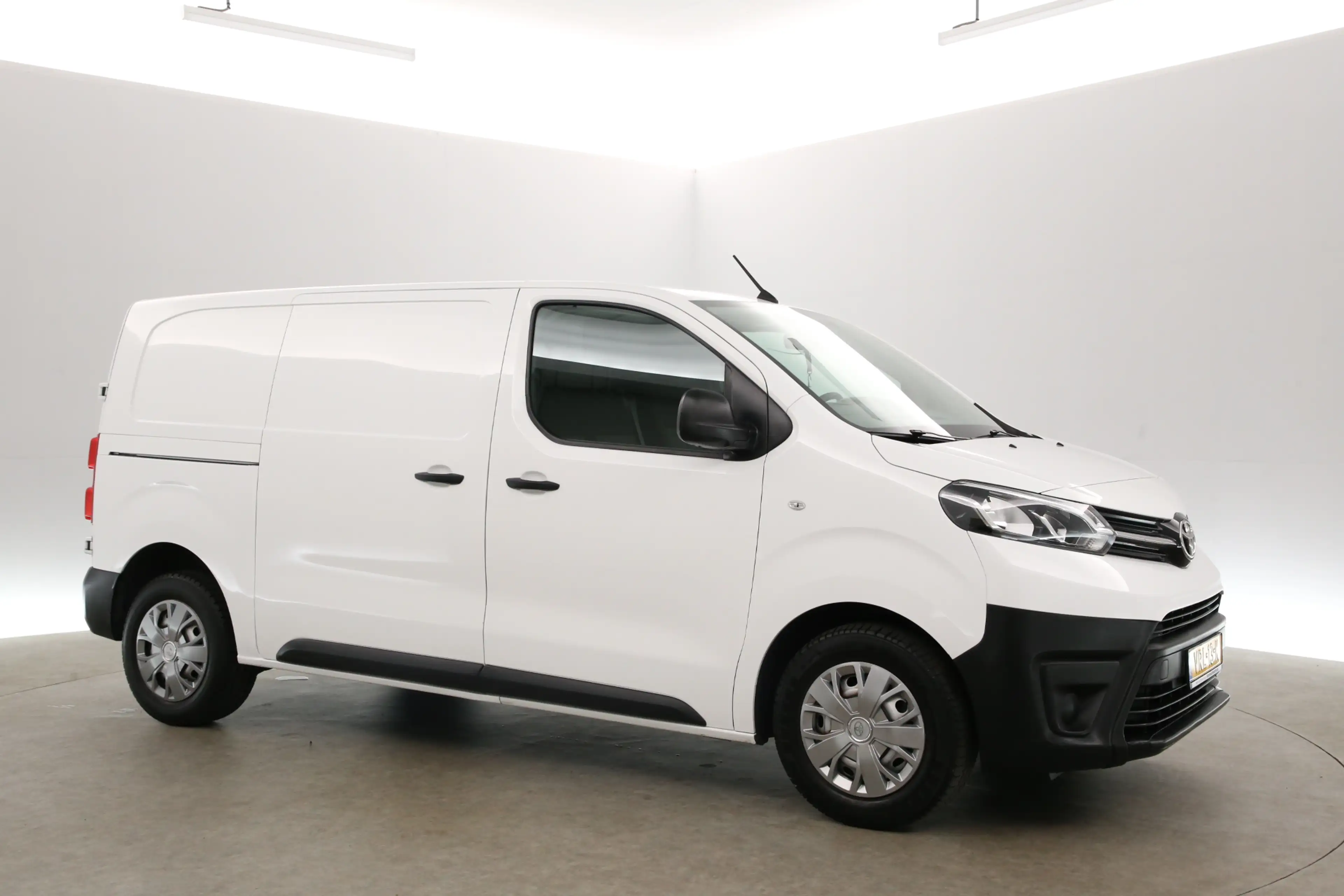 Toyota Proace 2.0 D-4D 145PK L2H1 | Airco | Cruise | Carplay | 3 — photo 6