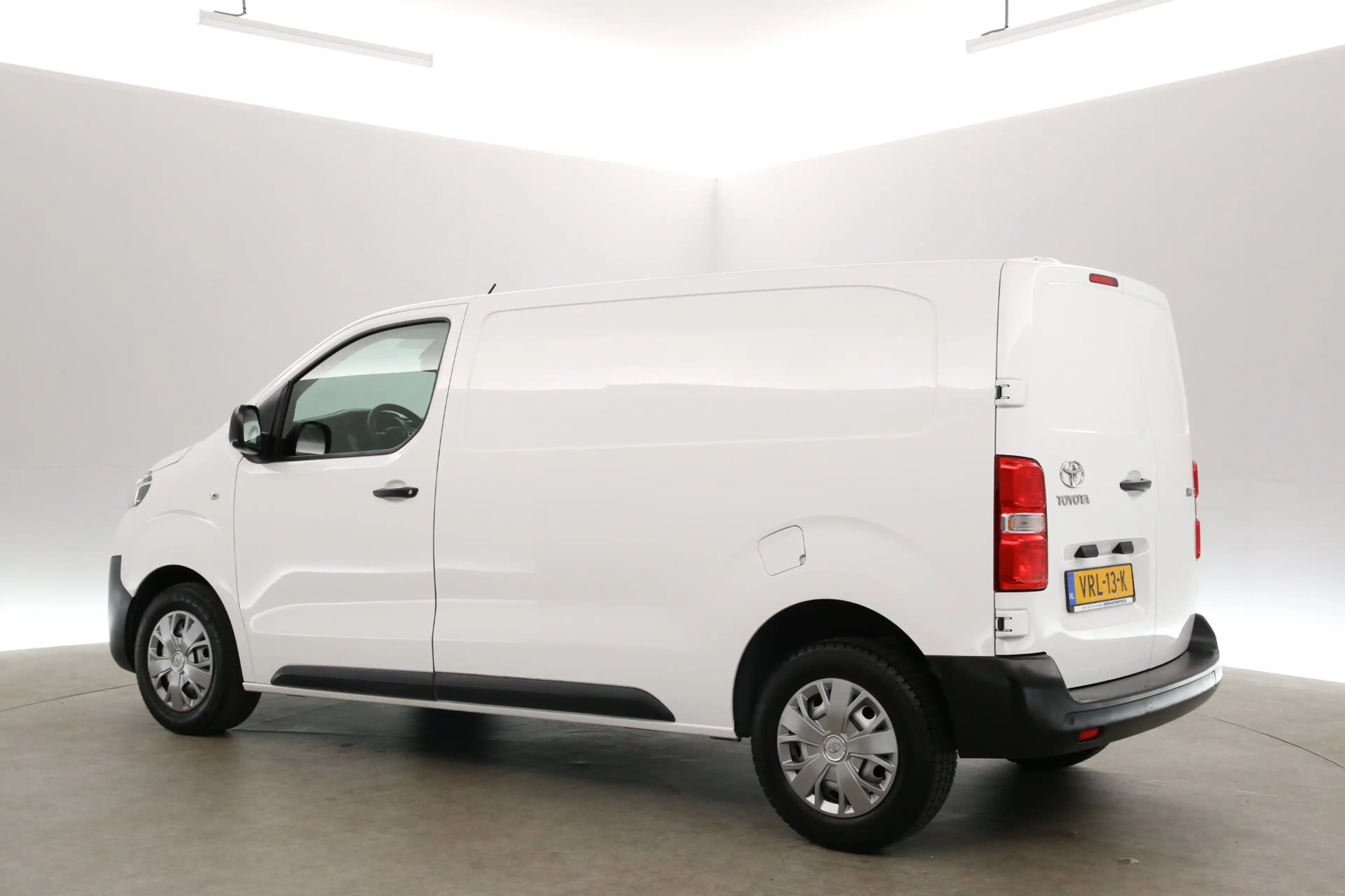 Toyota Proace 2.0 D-4D 145PK L2H1 | Airco | Cruise | Carplay | 3 — photo 4