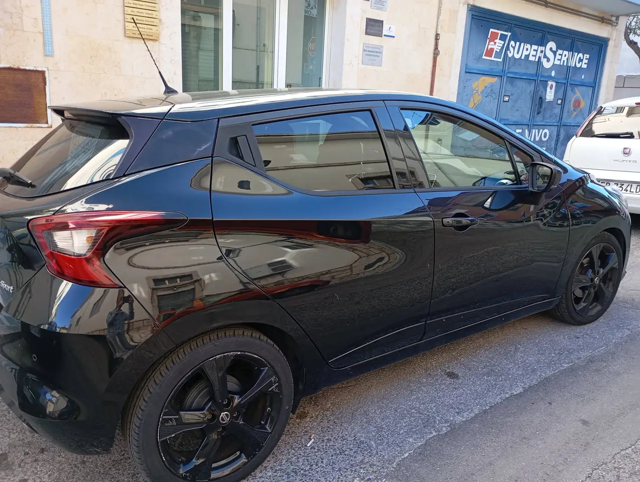 Nissan Micra