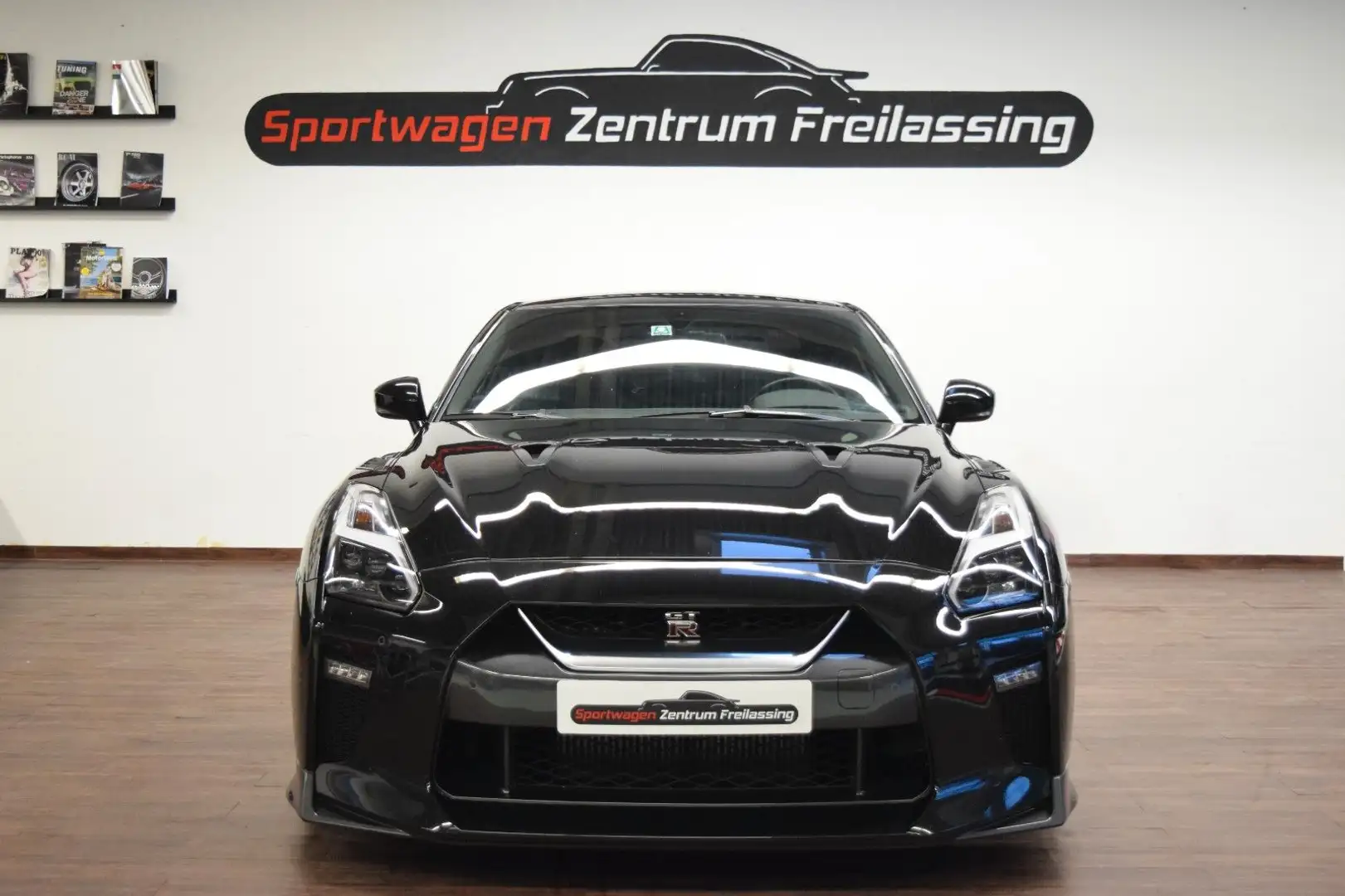 Nissan GT-R Black Edition Madisma MAD850, Nismo Parts Negro - 2